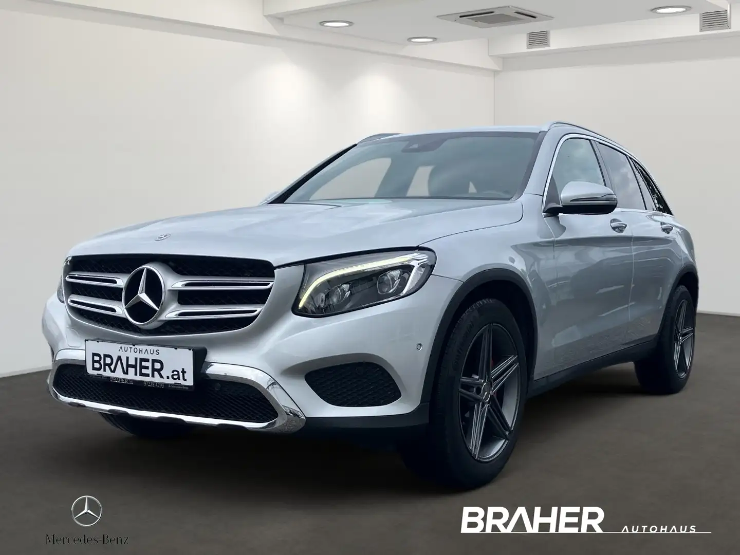 Mercedes-Benz GLC 220 d 4MATIC PTS Shz Ambi LED eHeck AMG RKam Silber - 1