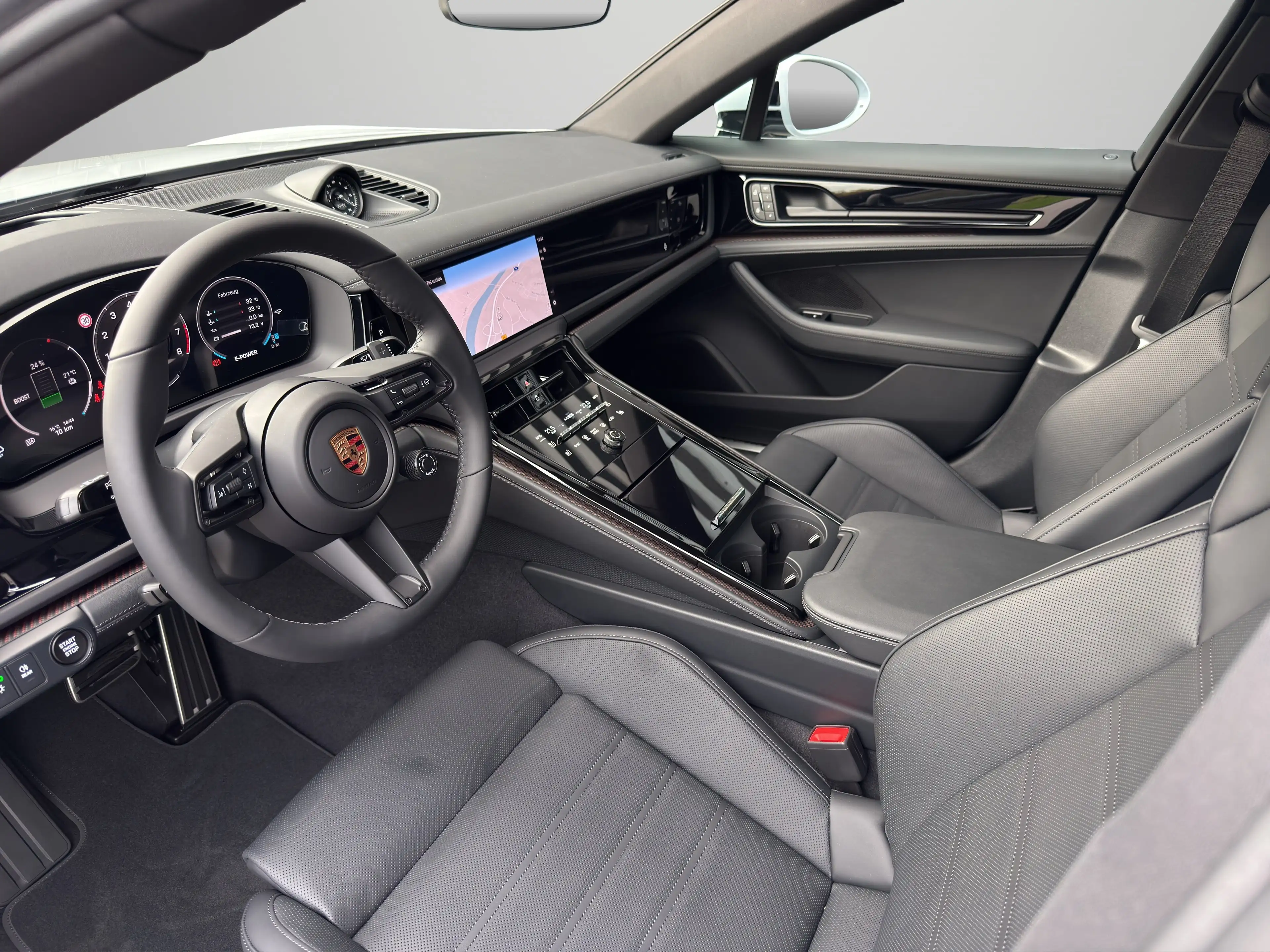 Porsche Panamera 4 E-Hybrid | Sportabgasanlage | BOSE | — photo 9