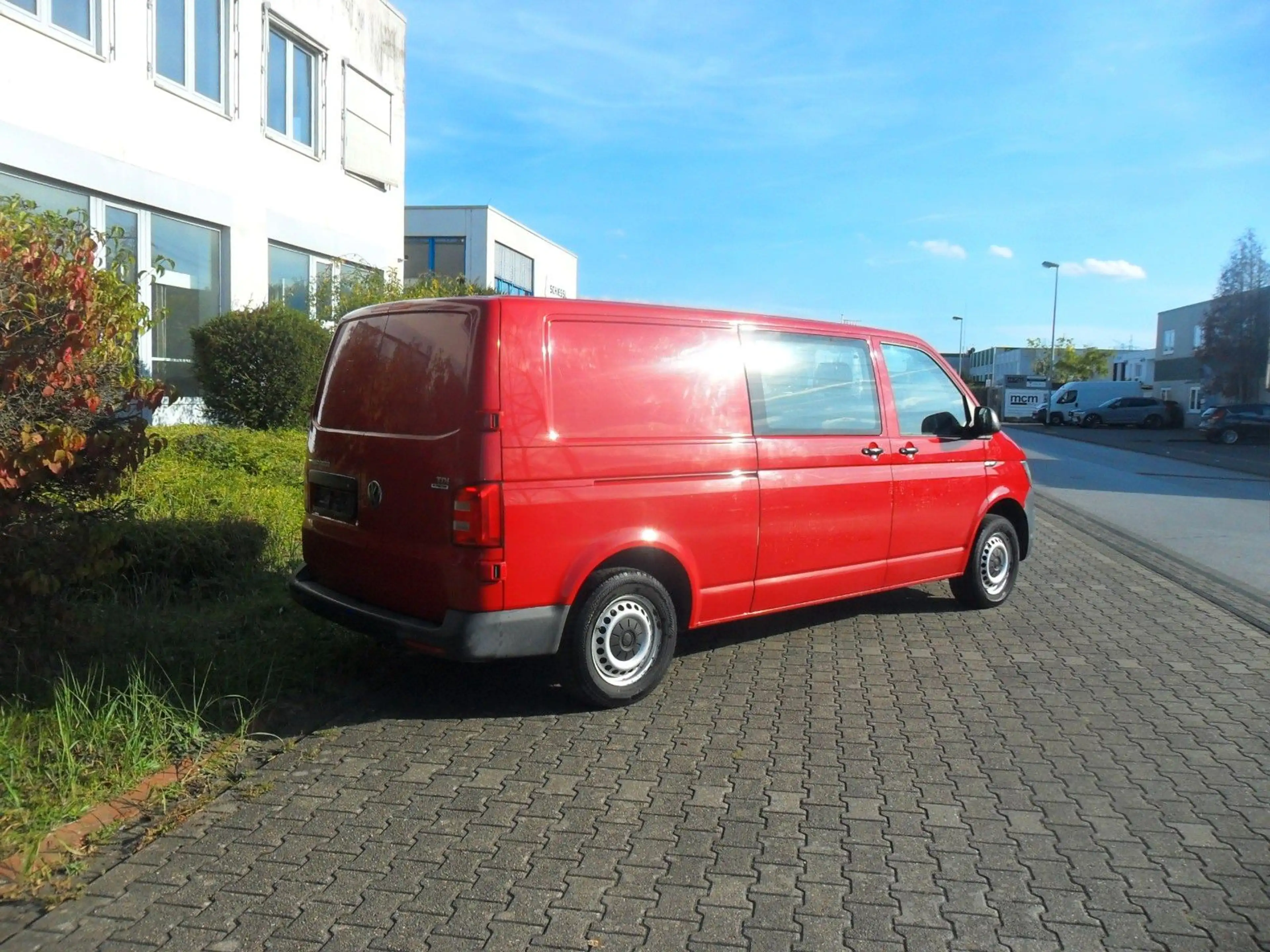 Volkswagen T6 Caravelle Kombi Lang 2.0 TDI*EF*ZV*6Sitzer — photo 8