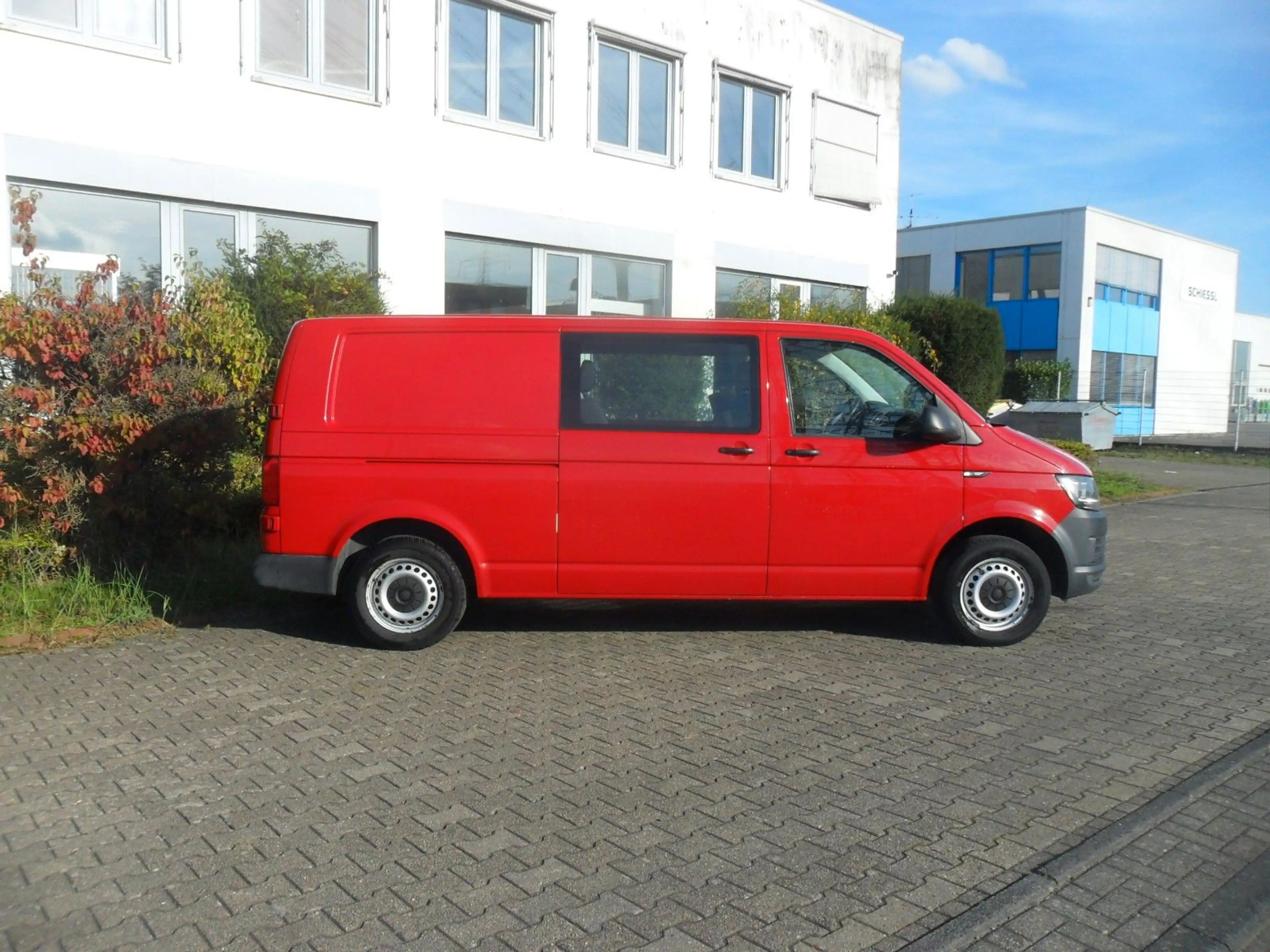 Volkswagen T6 Caravelle Kombi Lang 2.0 TDI*EF*ZV*6Sitzer — photo 7