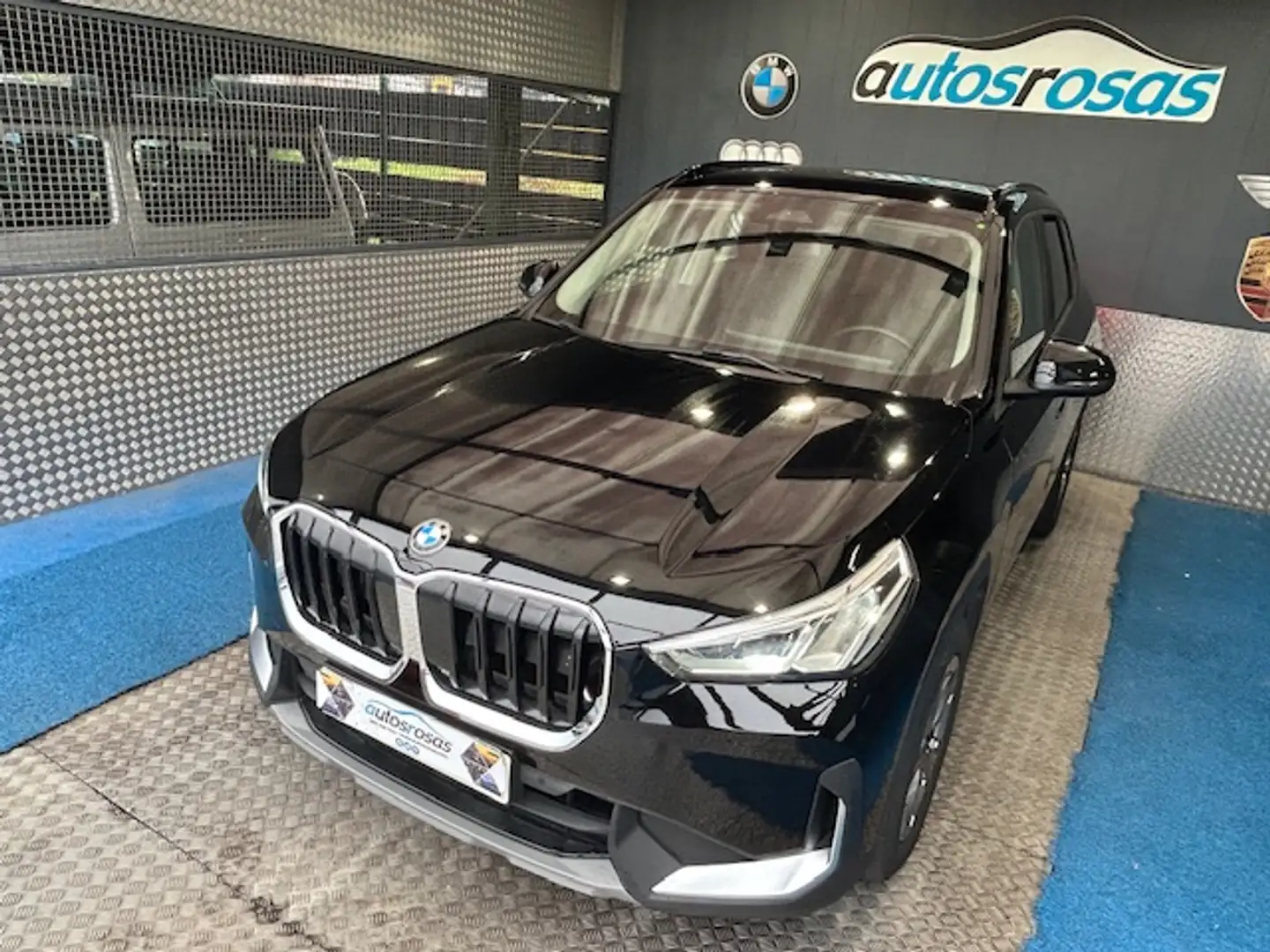 BMW X1 sDrive 18dA Negro - 1