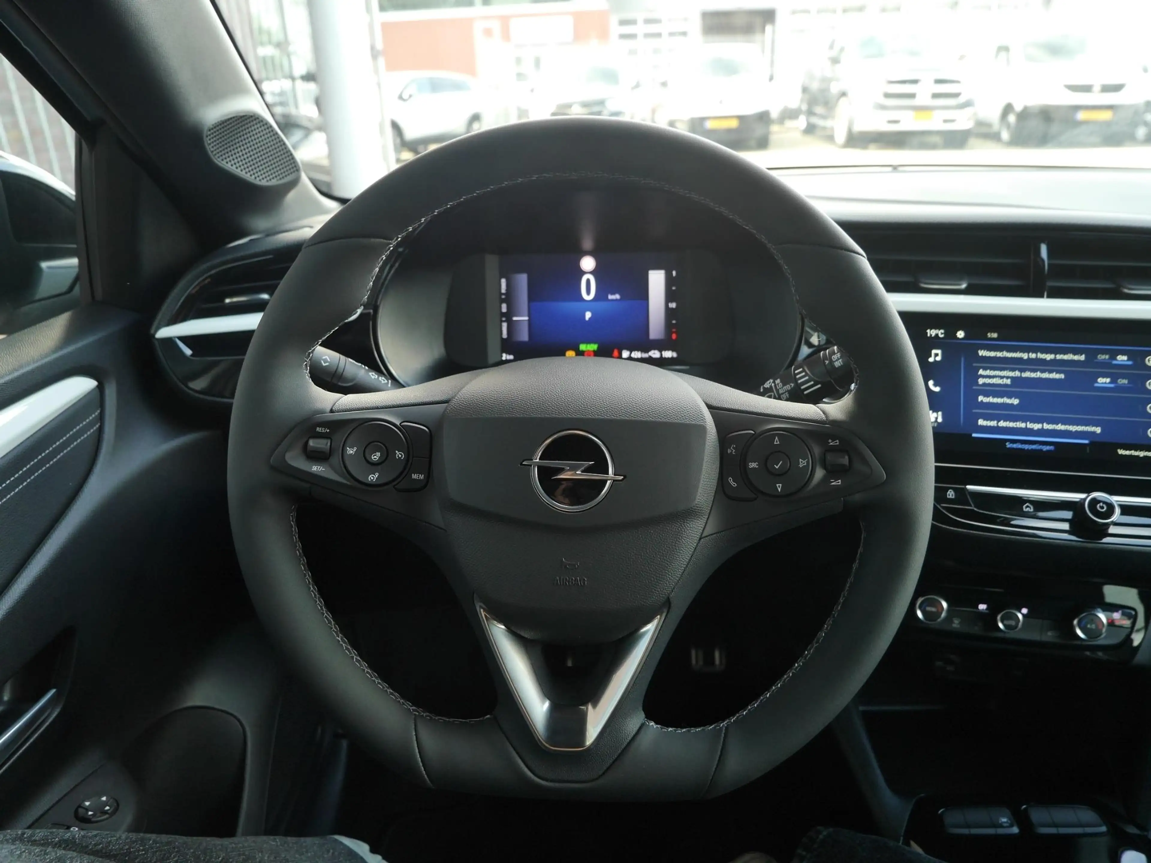 Opel Corsa-e Electric Long Range GS 51 kWh | Stuur en Stoelverw — photo 13