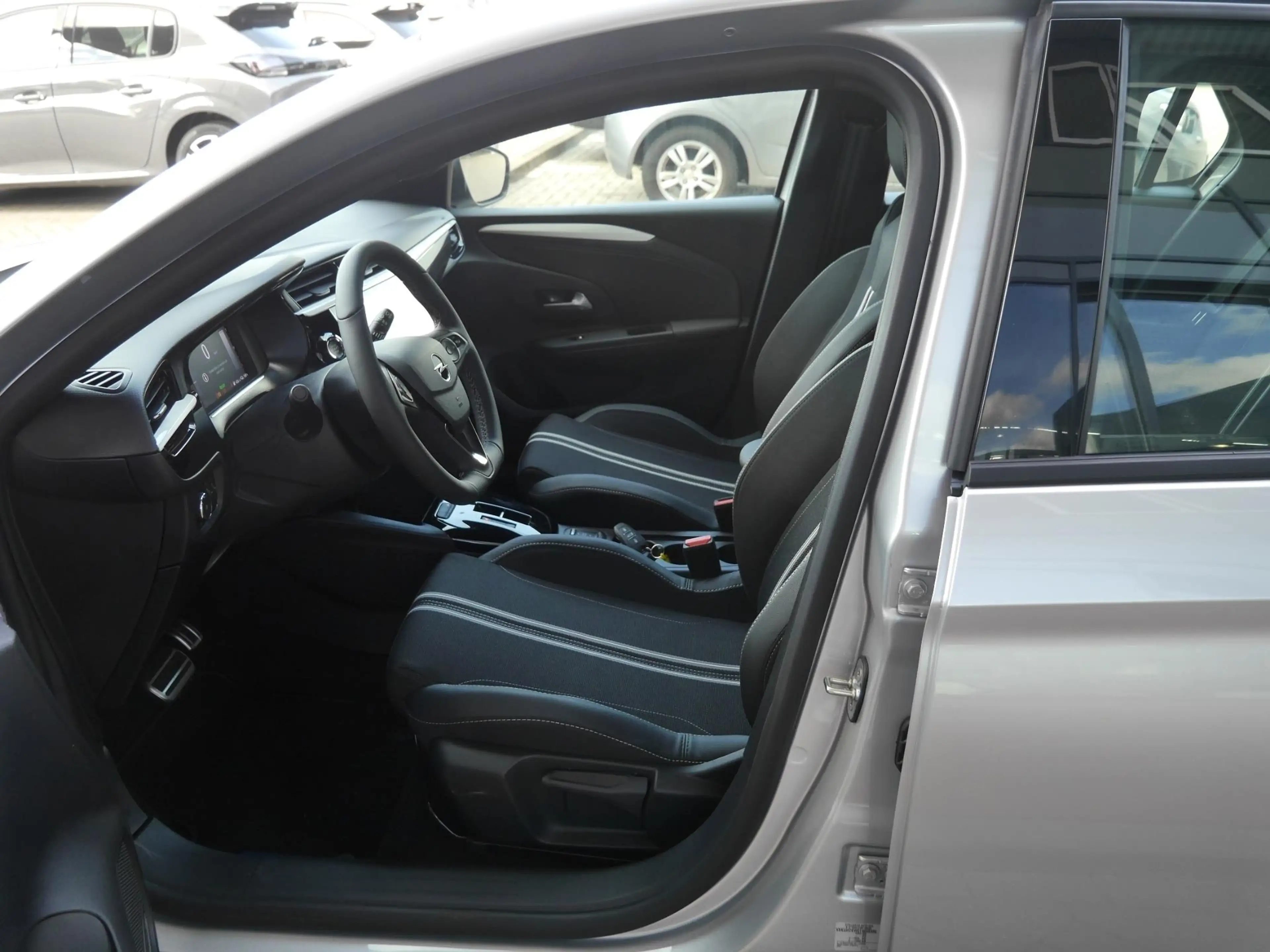 Opel Corsa-e Electric Long Range GS 51 kWh | Stuur en Stoelverw — photo 11