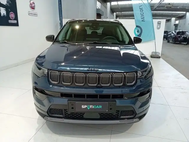 Jeep Compass view 2