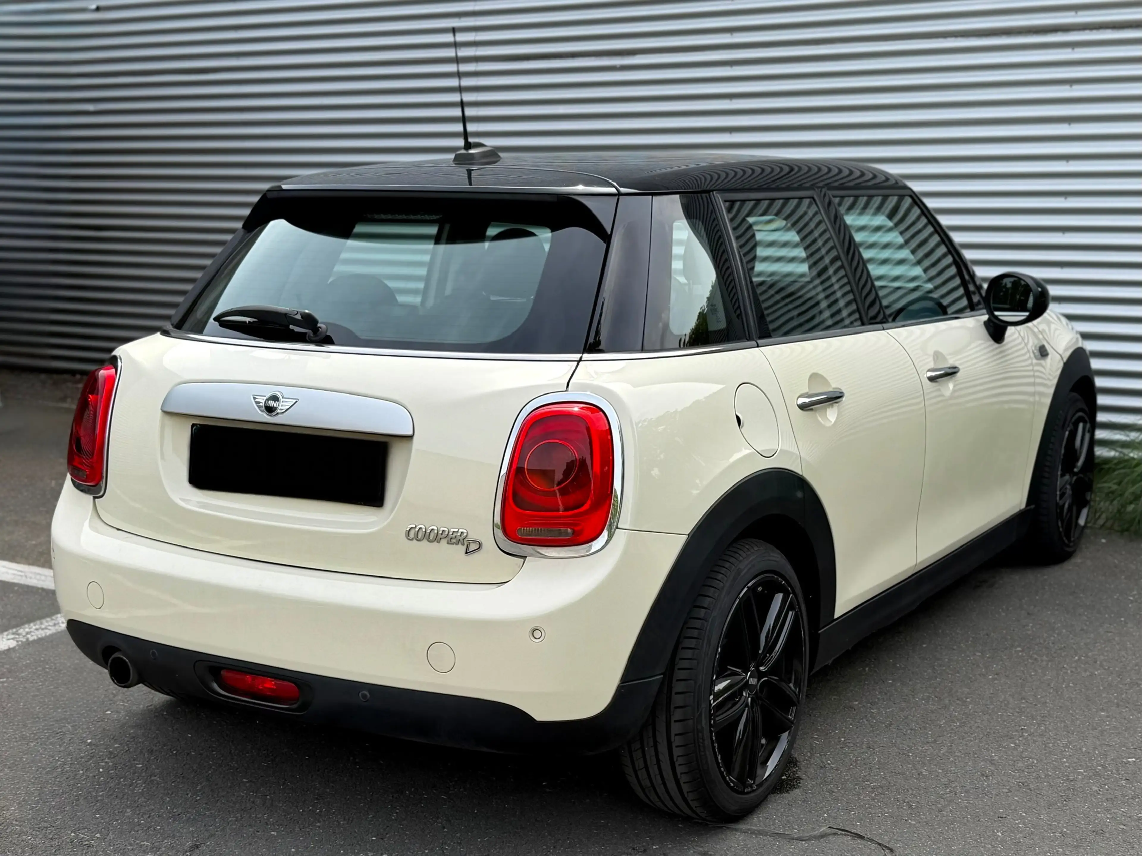 MINI Cooper D Mini 1.5 DA Cooper / Automaat / Led / Navi.. — photo 3
