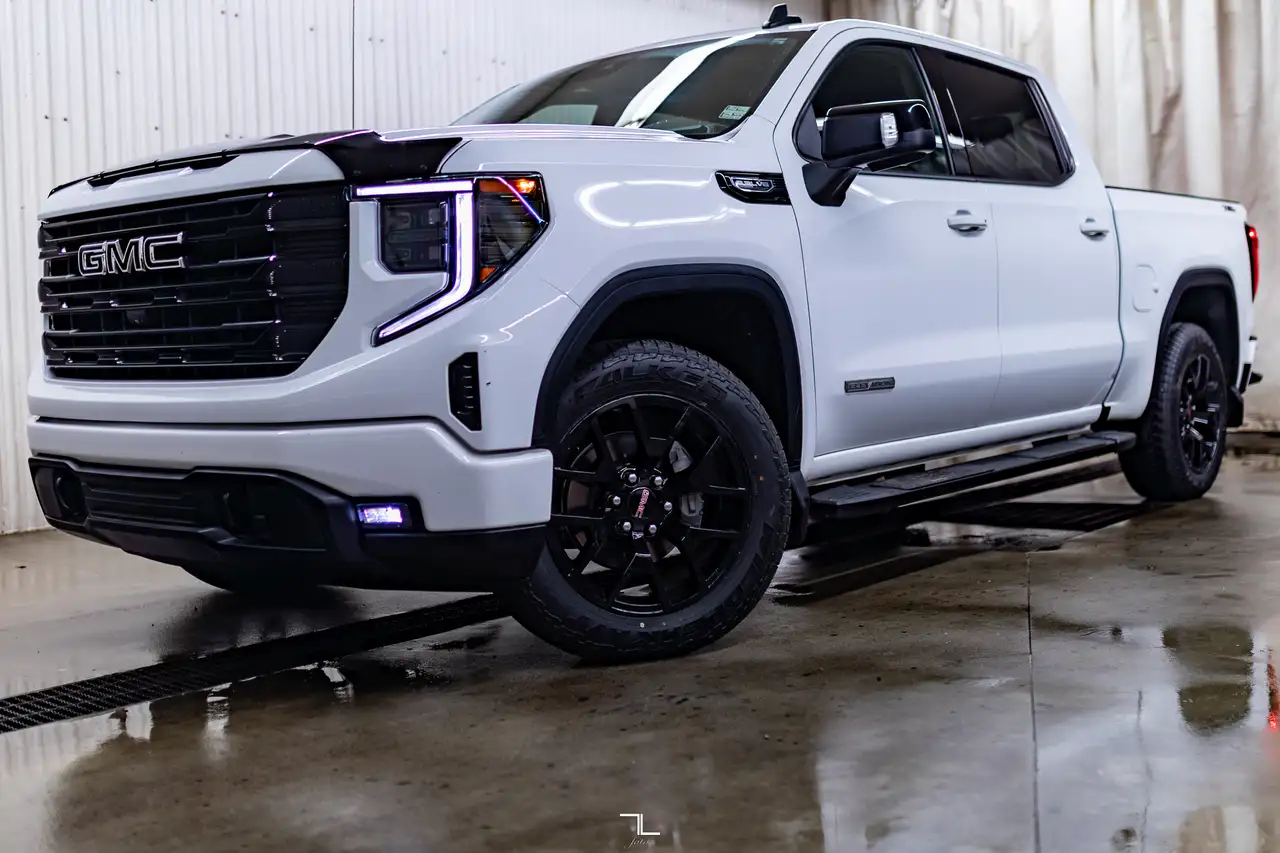 GMC Sierra 1500 снимка GMC Sierra 1500