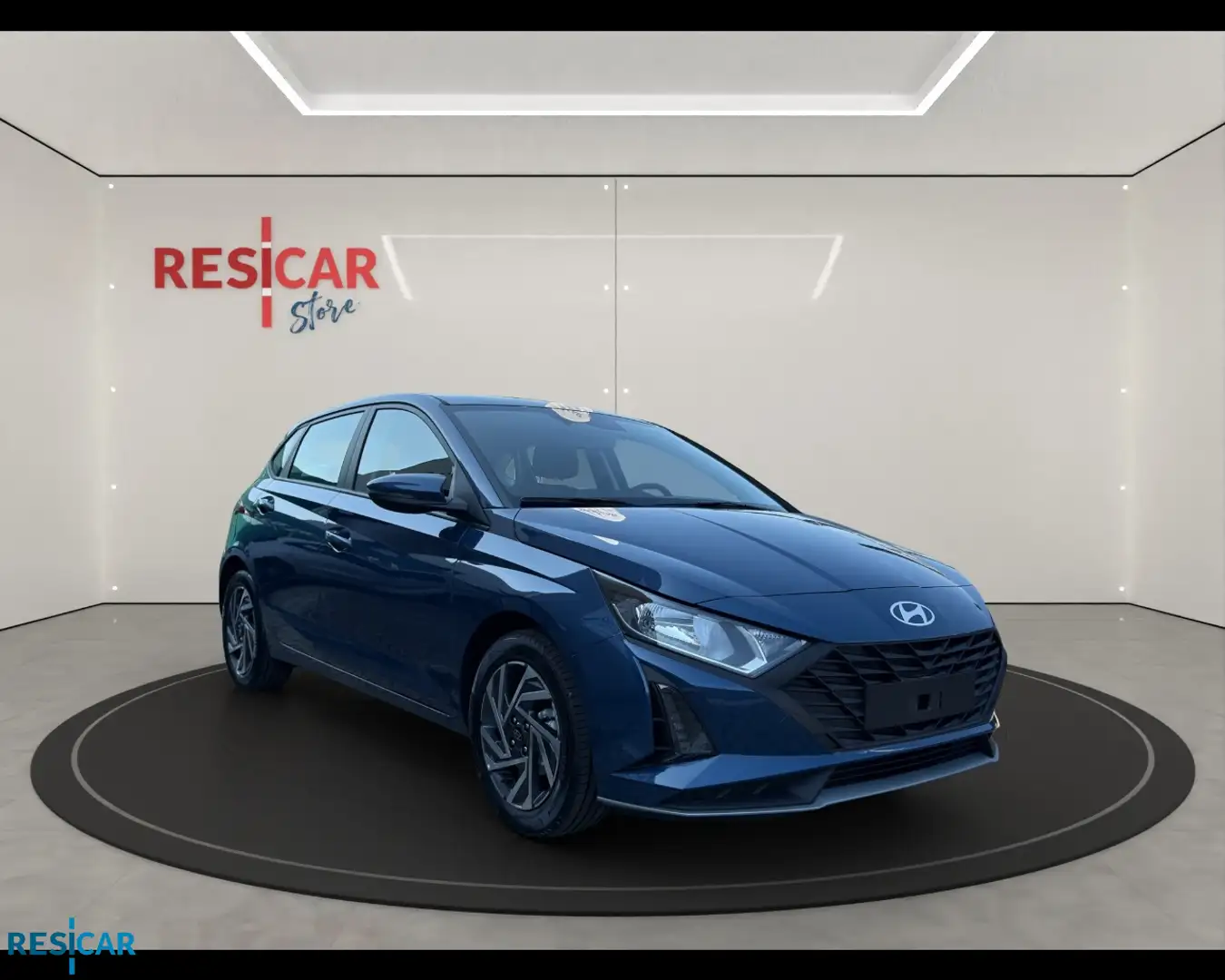 Hyundai i20 1.2 MPI Connectline Bleu - 1