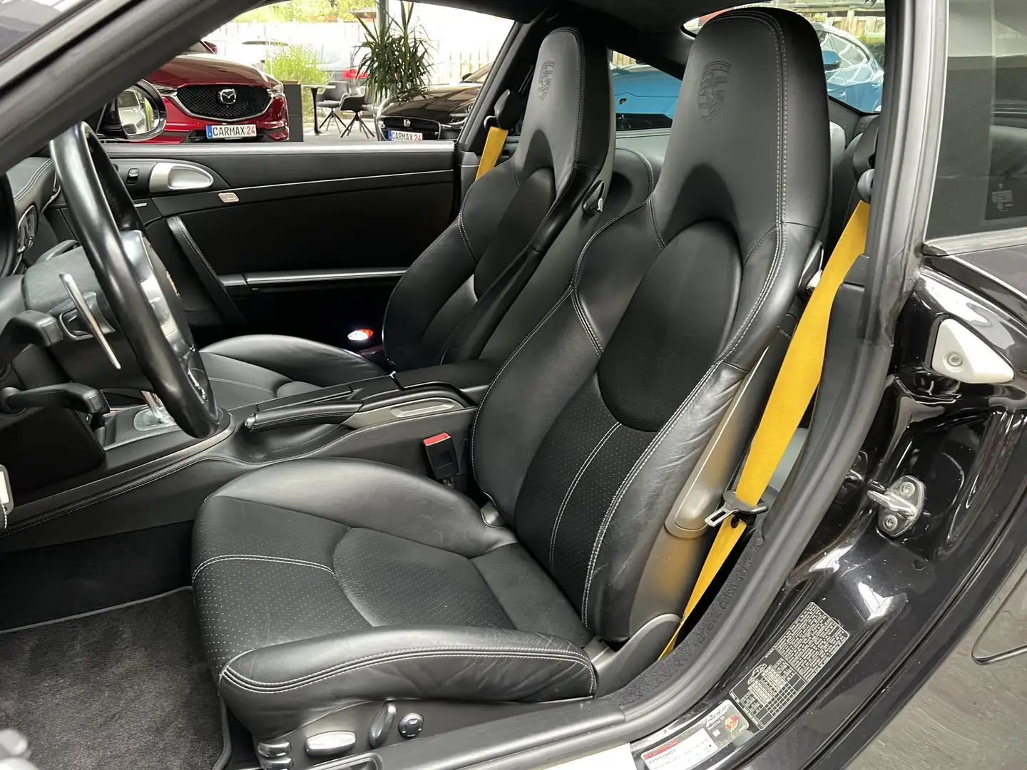 Porsche 911 Turbo S Coupe Aero-Kit Turbo Bi-Xenon BOSE Schwarz - 2