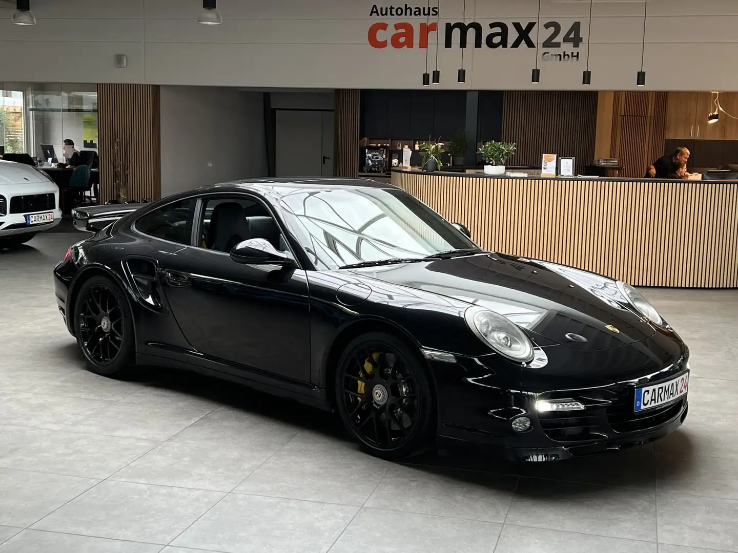 Porsche 911 Turbo S Coupe Aero-Kit Turbo Bi-Xenon BOSE Schwarz - 1