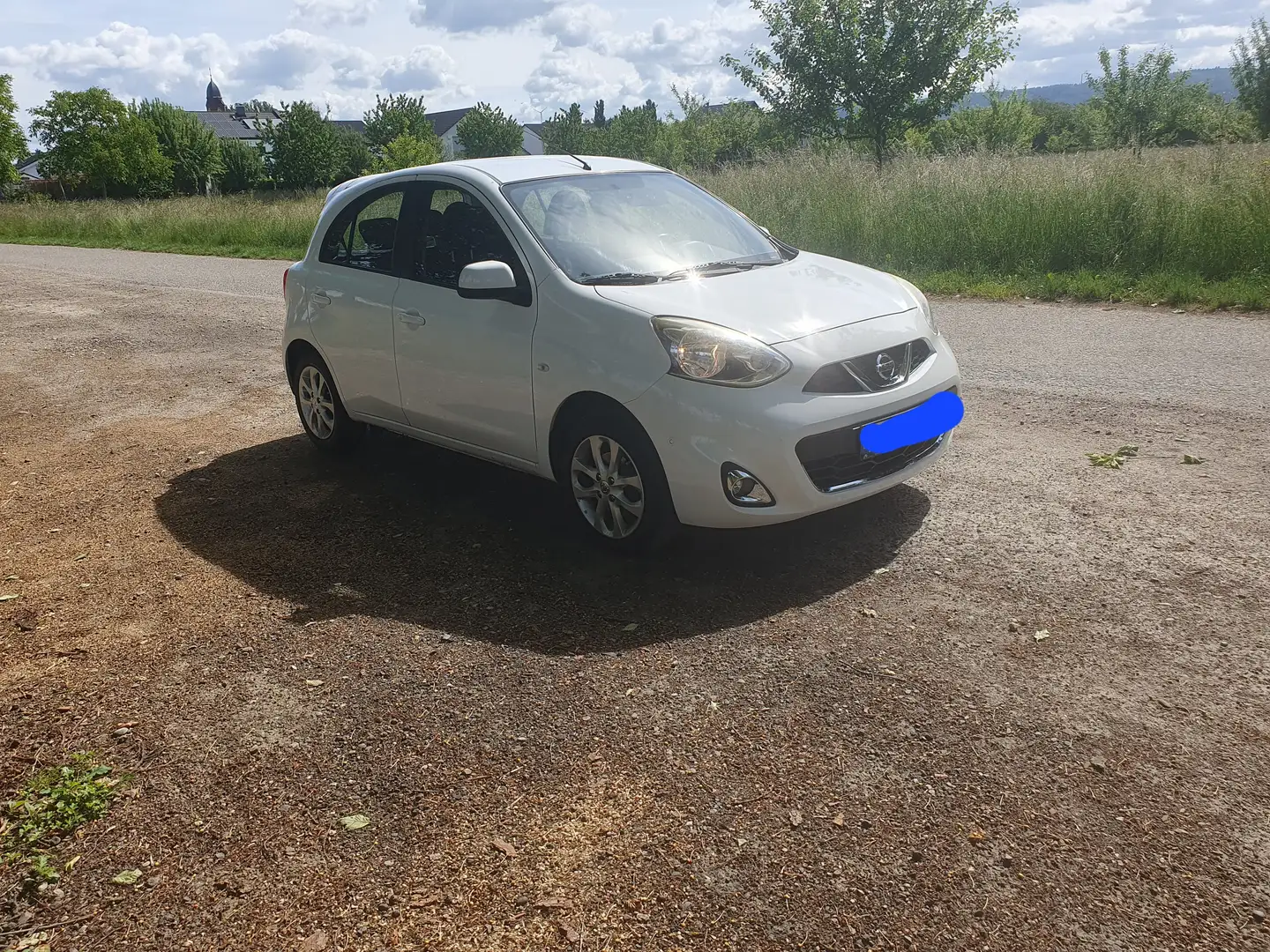 Nissan Micra Micra 1.2 DIG-S Tekna, 98PS, Navi, PDC. Weiß - 2