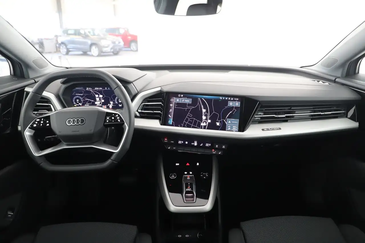 Audi Q4 2026 — фото 11