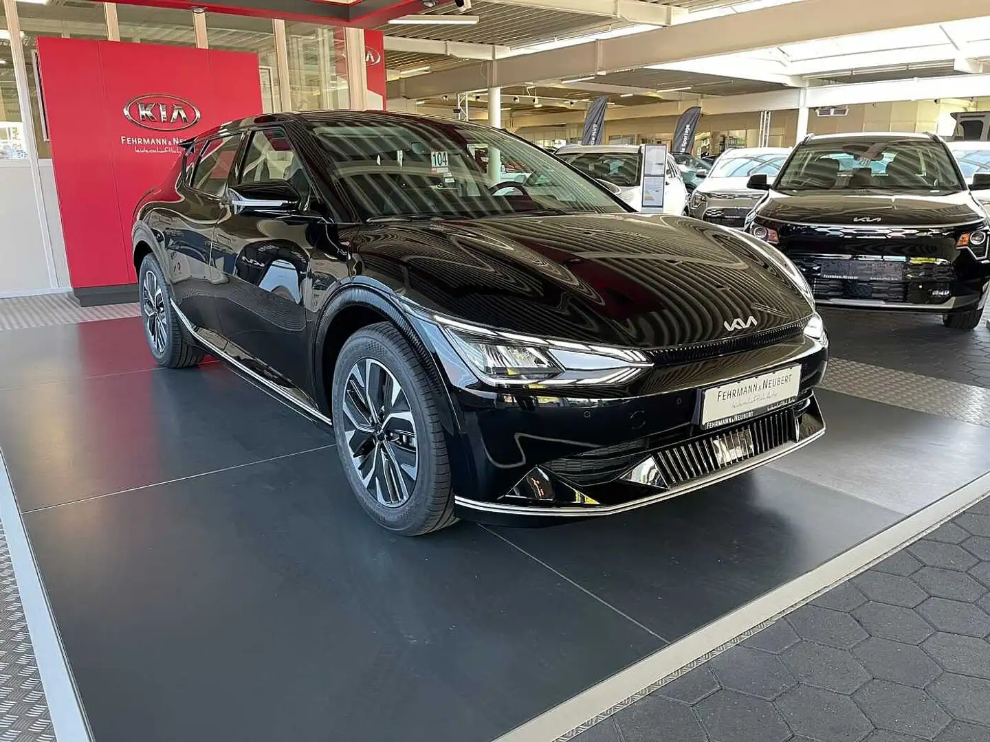 Kia EV6 58-kW/h RWD AIR COM Schwarz - 2
