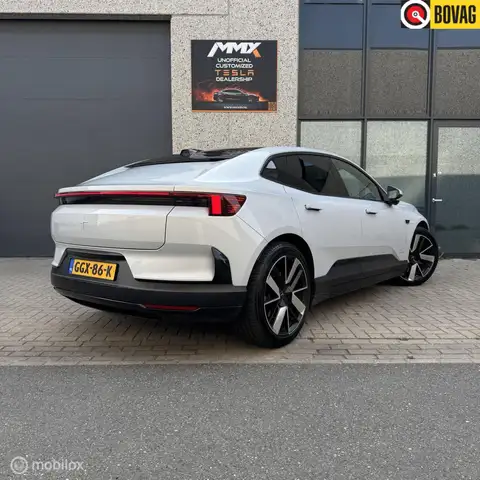 Polestar 4