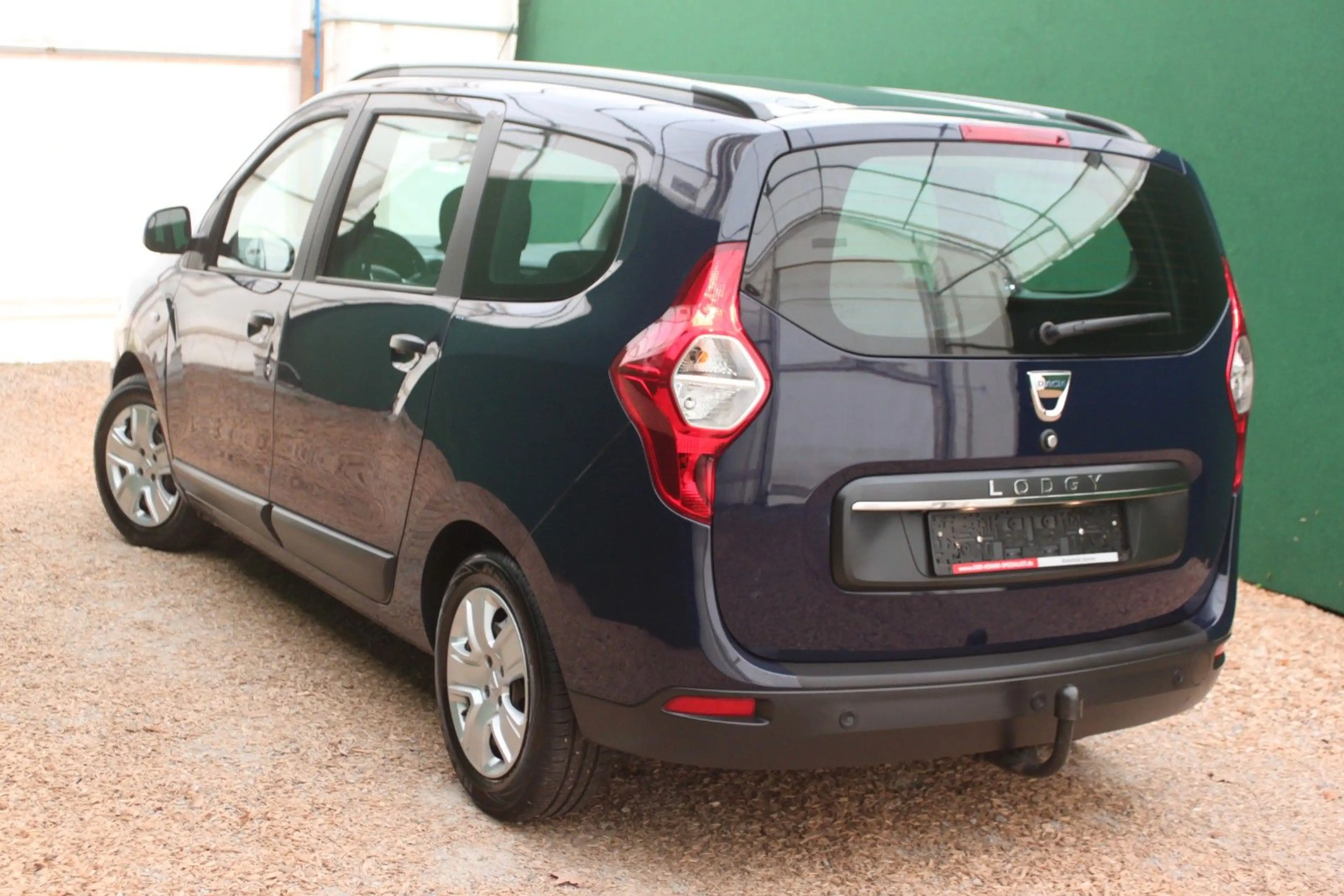 Dacia Lodgy 1.3/ AHK/ Navi/ Kamera/ Klima/ 61tkm — photo 6