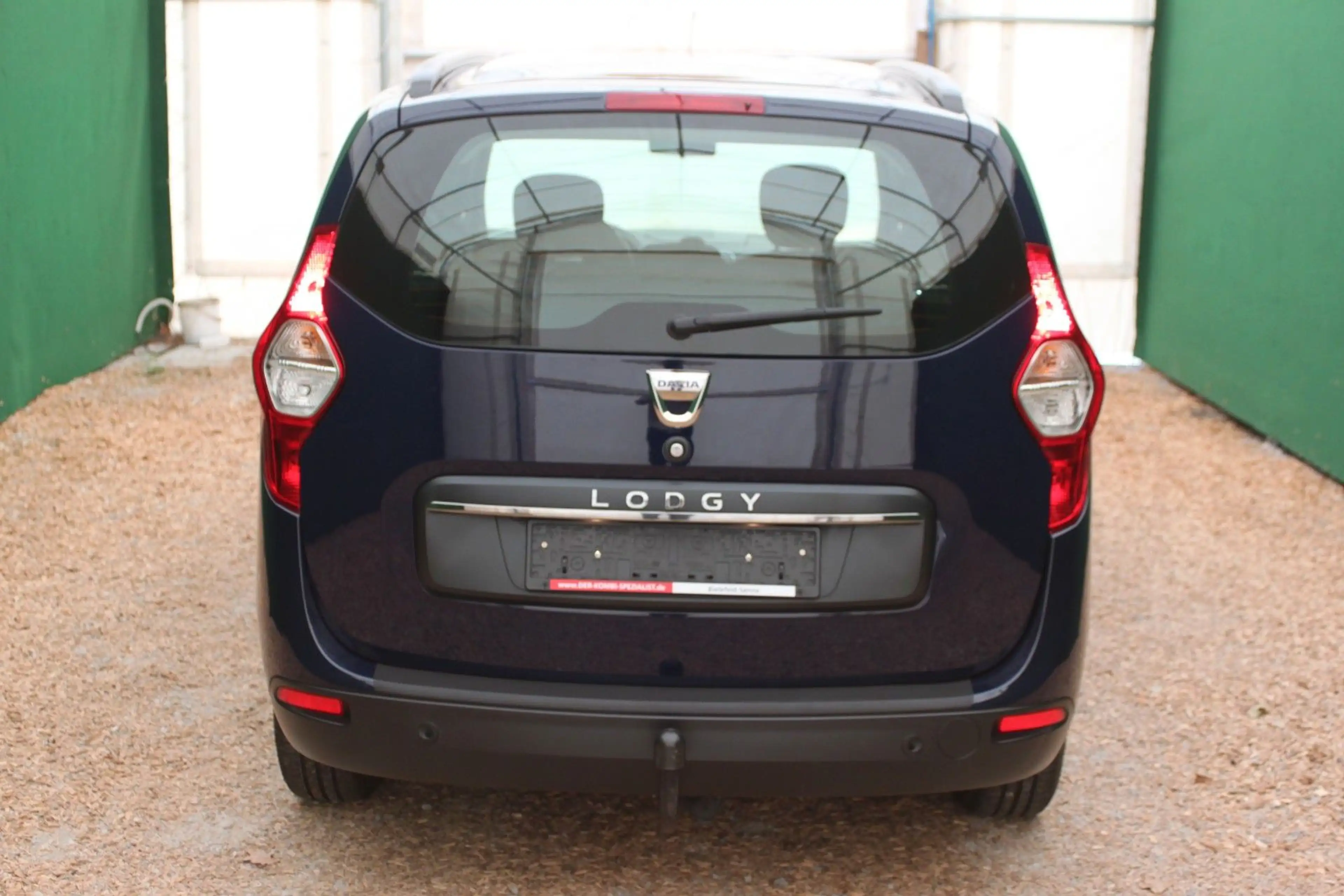 Dacia Lodgy 1.3/ AHK/ Navi/ Kamera/ Klima/ 61tkm — photo 7