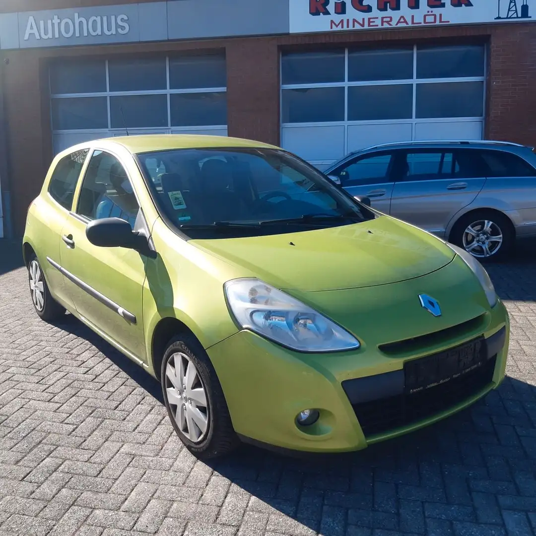 Renault Clio III Expression Vert - 1