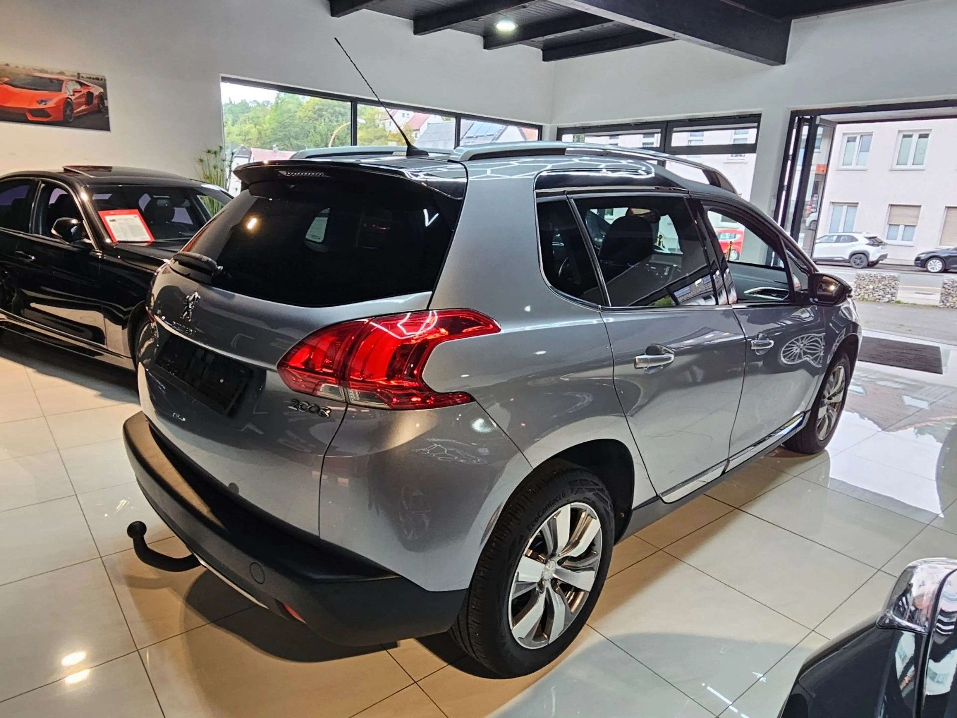 Peugeot 2008 Allure,,1-Hand,Pano,Navi,Scheckheft,Alu — photo 6