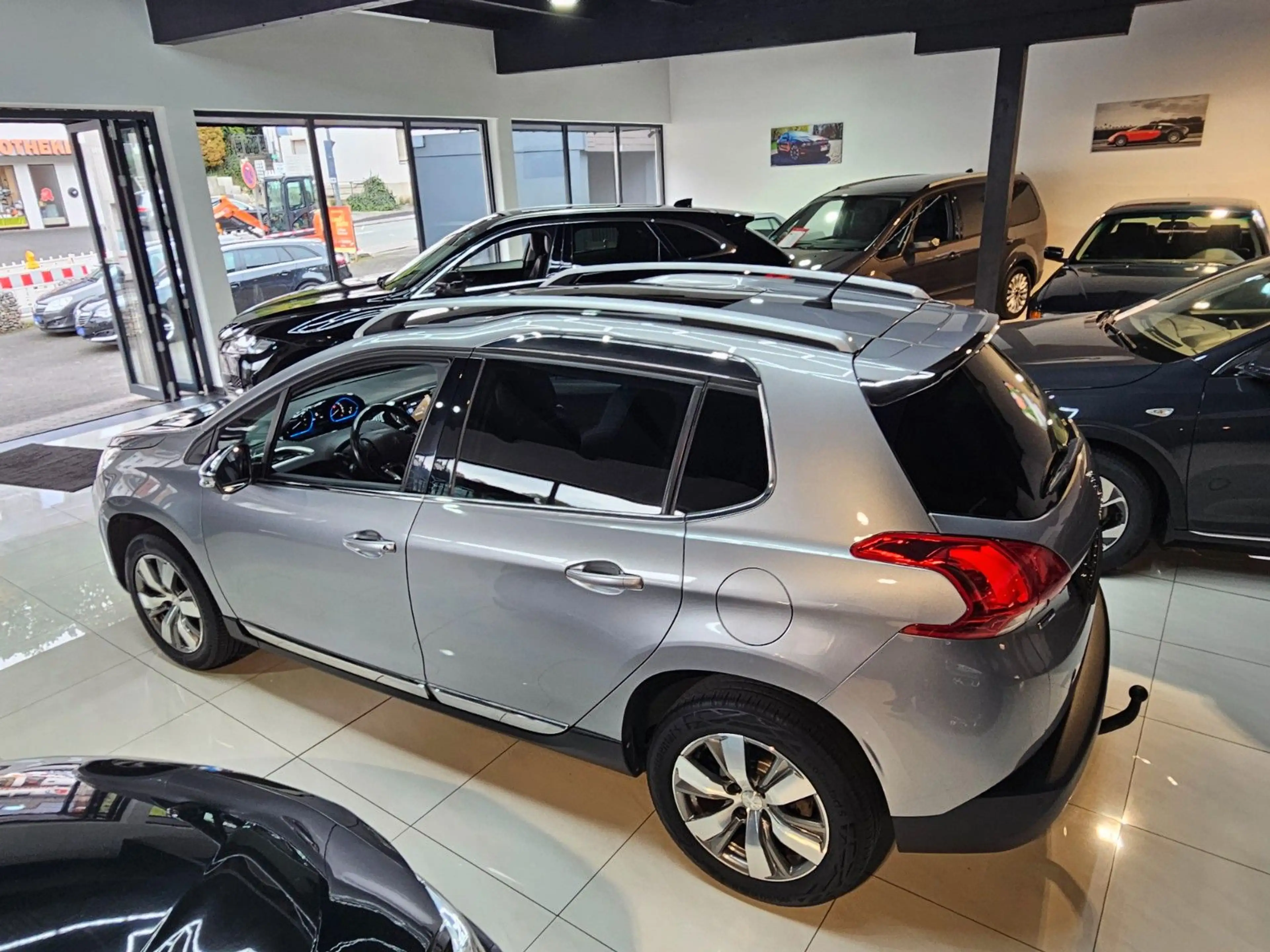 Peugeot 2008 Allure,,1-Hand,Pano,Navi,Scheckheft,Alu — photo 9