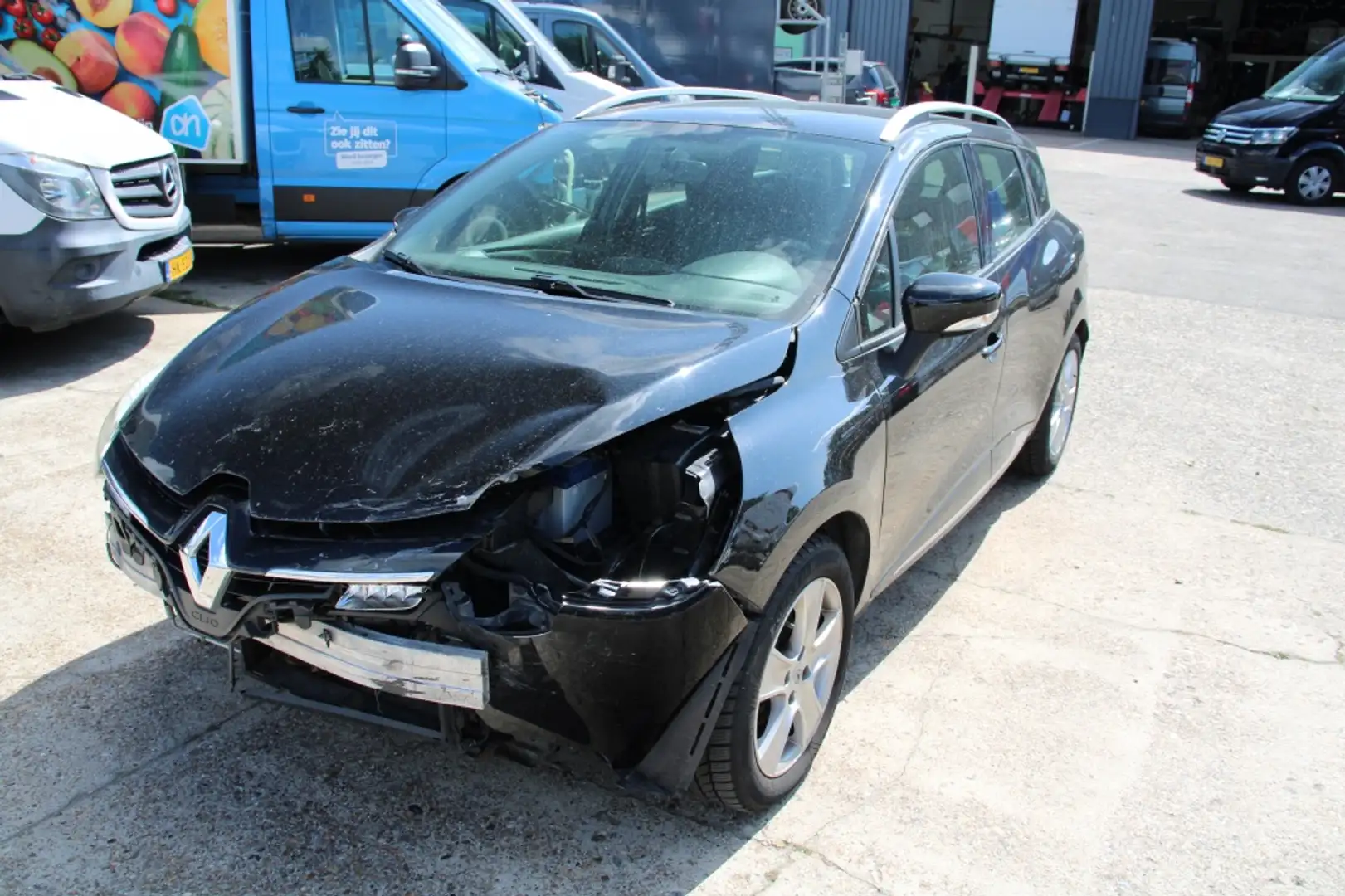 Renault Clio Estate MET SCHADE 0.9 TCe Dynamique Zwart - 2
