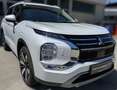 Mitsubishi Outlander Outlander 2,4 PHEV S-AWC Intense Weiß - thumbnail 3