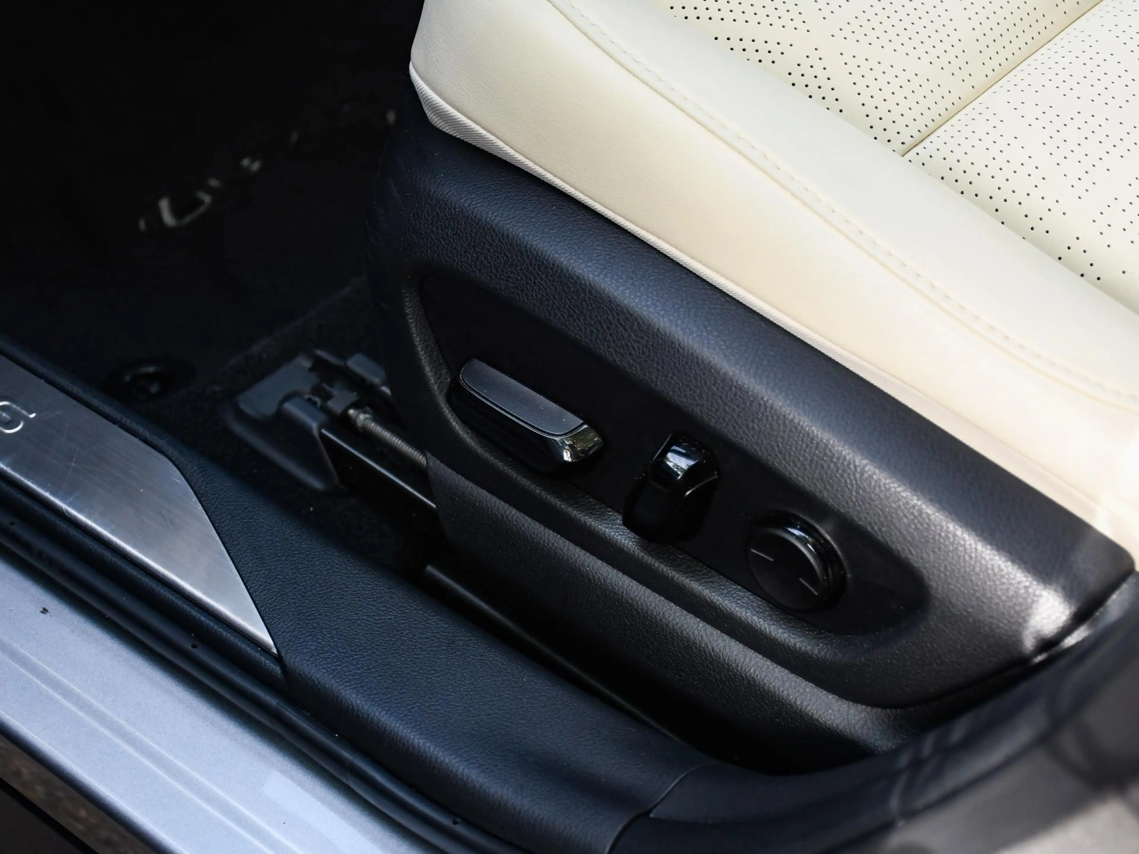 Lexus UX 250h Executive Line 184pk Automaat 100% LEXUS ONDERHOUD — photo 11