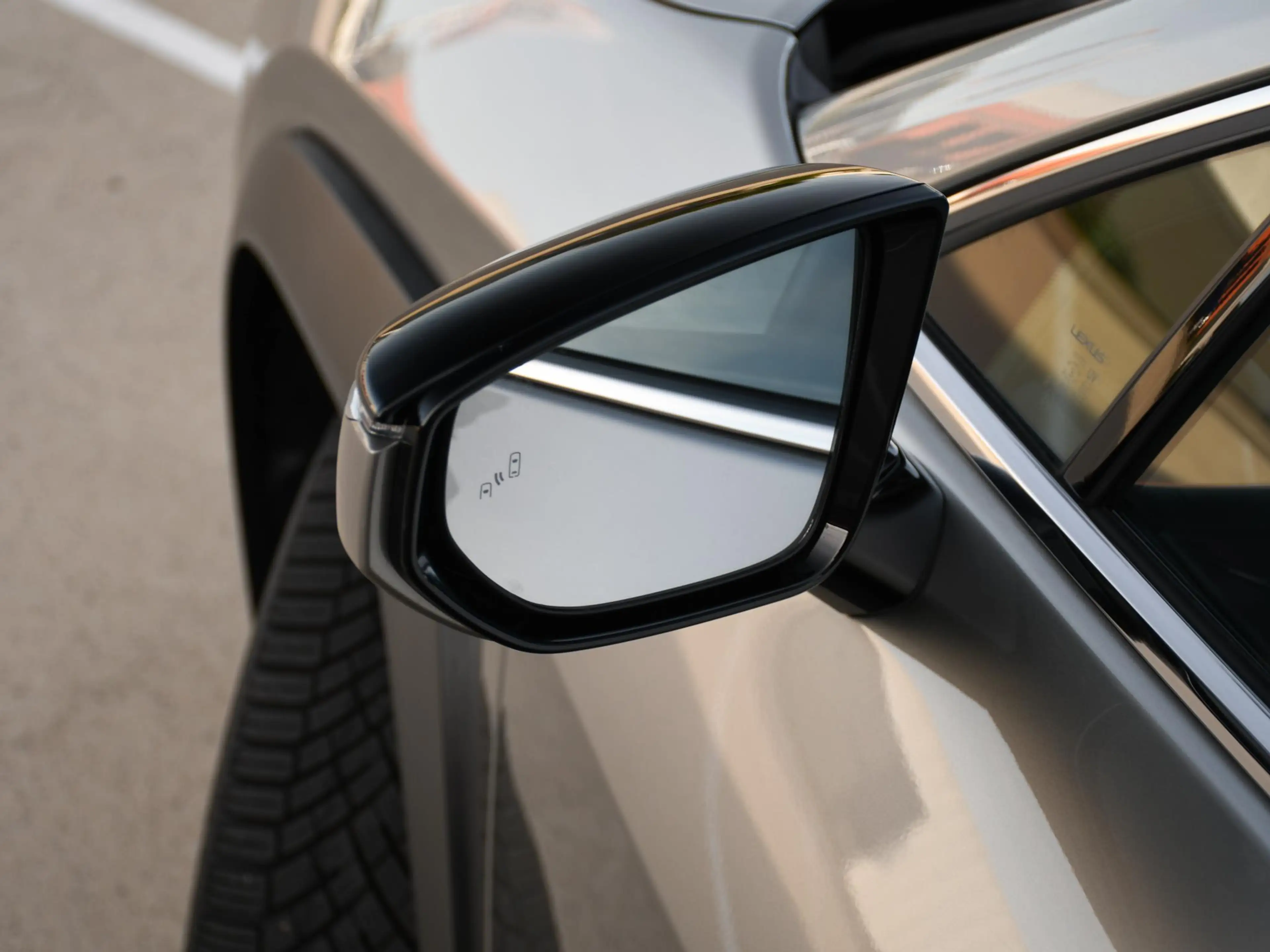 Lexus UX 250h Executive Line 184pk Automaat 100% LEXUS ONDERHOUD — photo 8