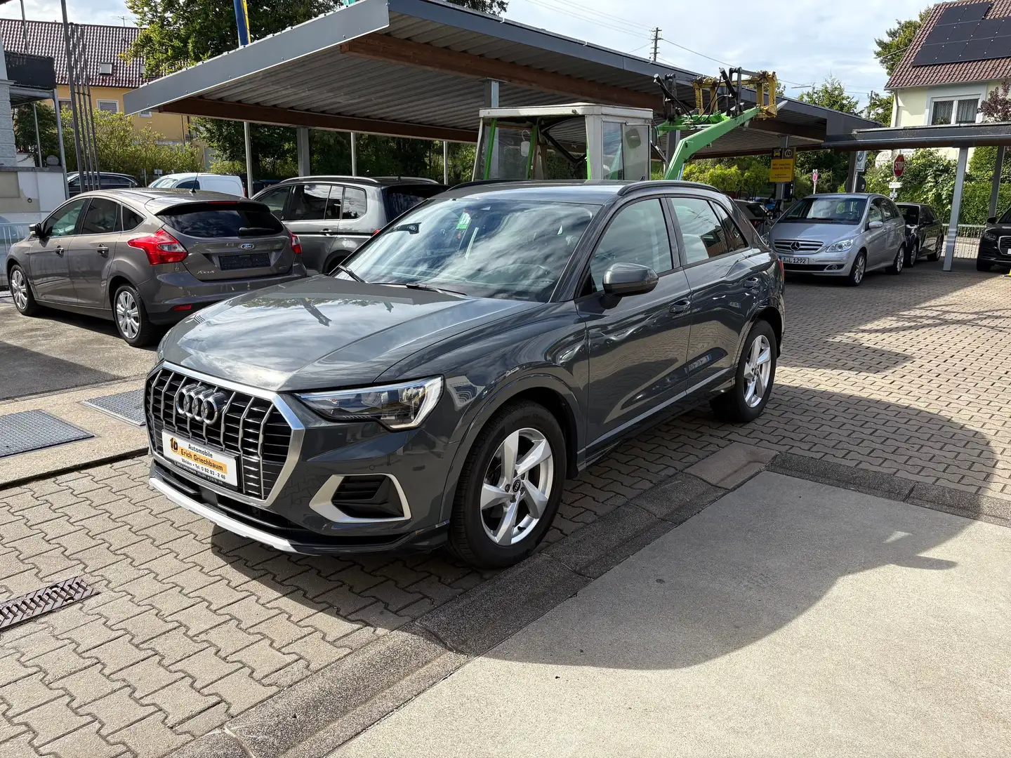 Audi Q3 35 TDI advanced Grau - 1