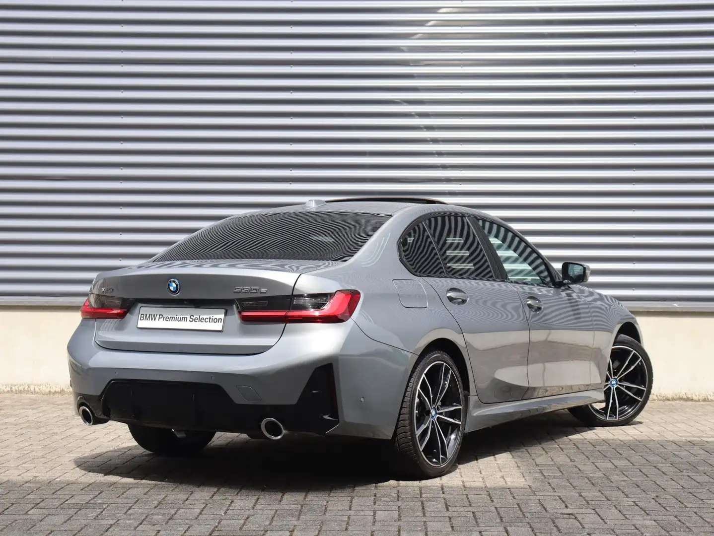 BMW 330 3-serie 330e xDrive | M Sportpakket | Panodak | Ha Gris - 2