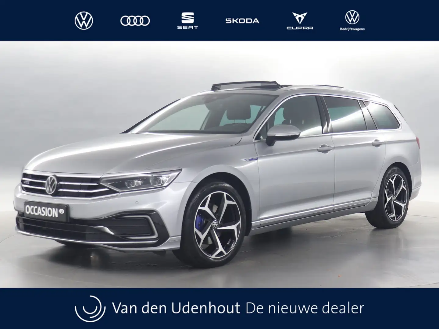 Volkswagen Passat Variant 1.4 TSI PHEV 218pk GTE Business DSG / Panoramadak Grijs - 1