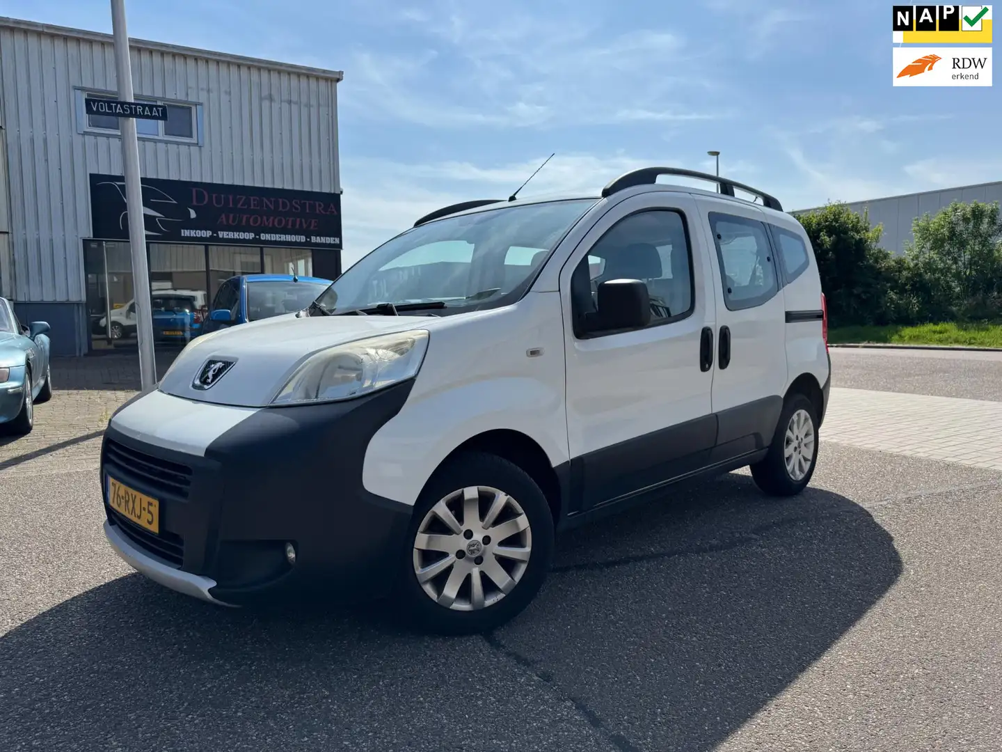 Peugeot Bipper Tepee 1.4 Outdoor Blanc - 1