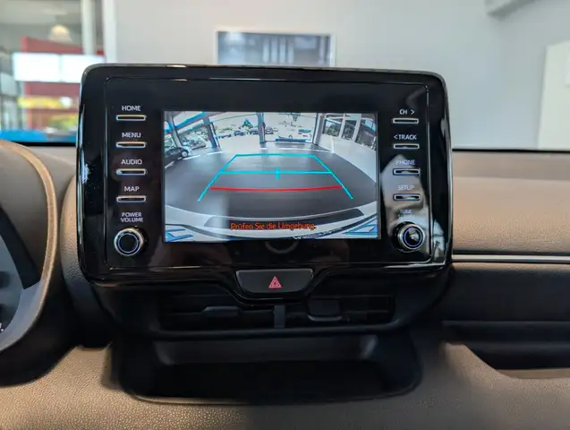 Toyota Yaris view 15