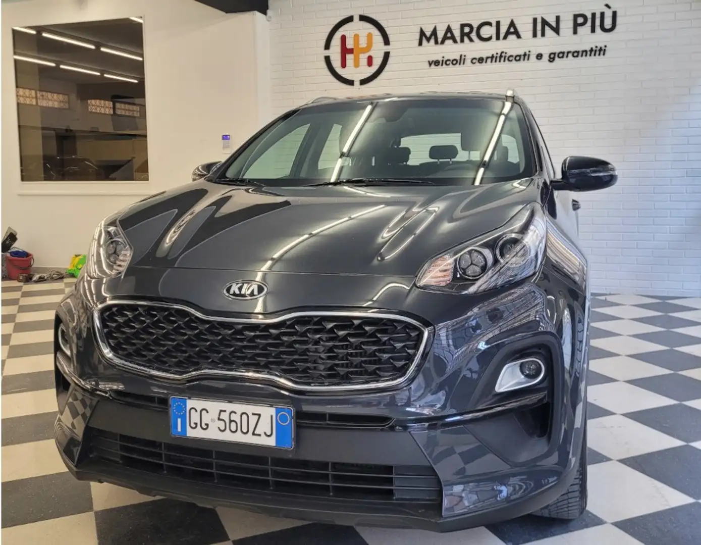 Kia Sportage Sportage IV 2021 1.6 crdi mhev Business 136cv dct Grigio - 1