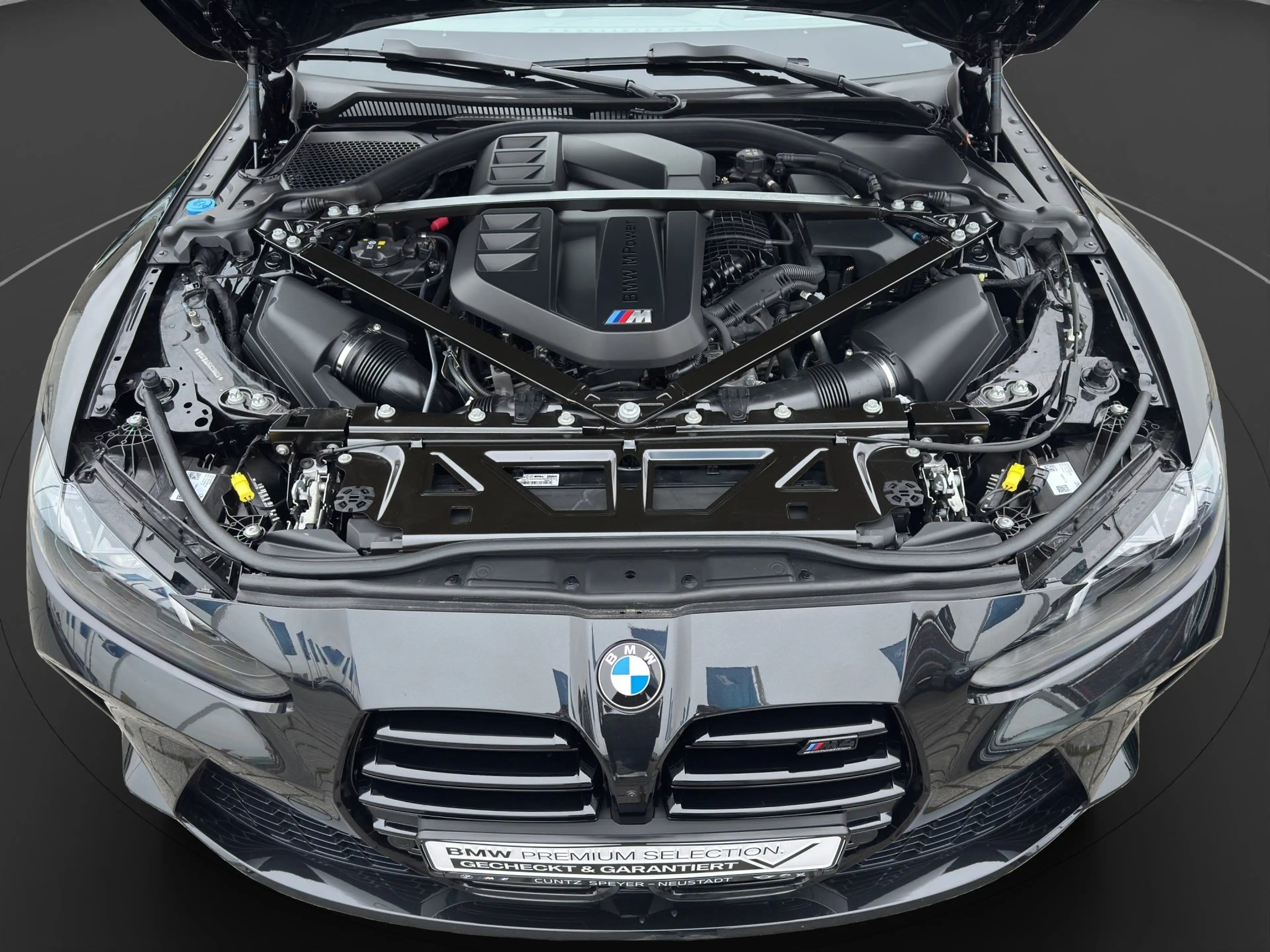 BMW M4 Competition Cabrio M xDrive Parking Assist Plus H — photo 15