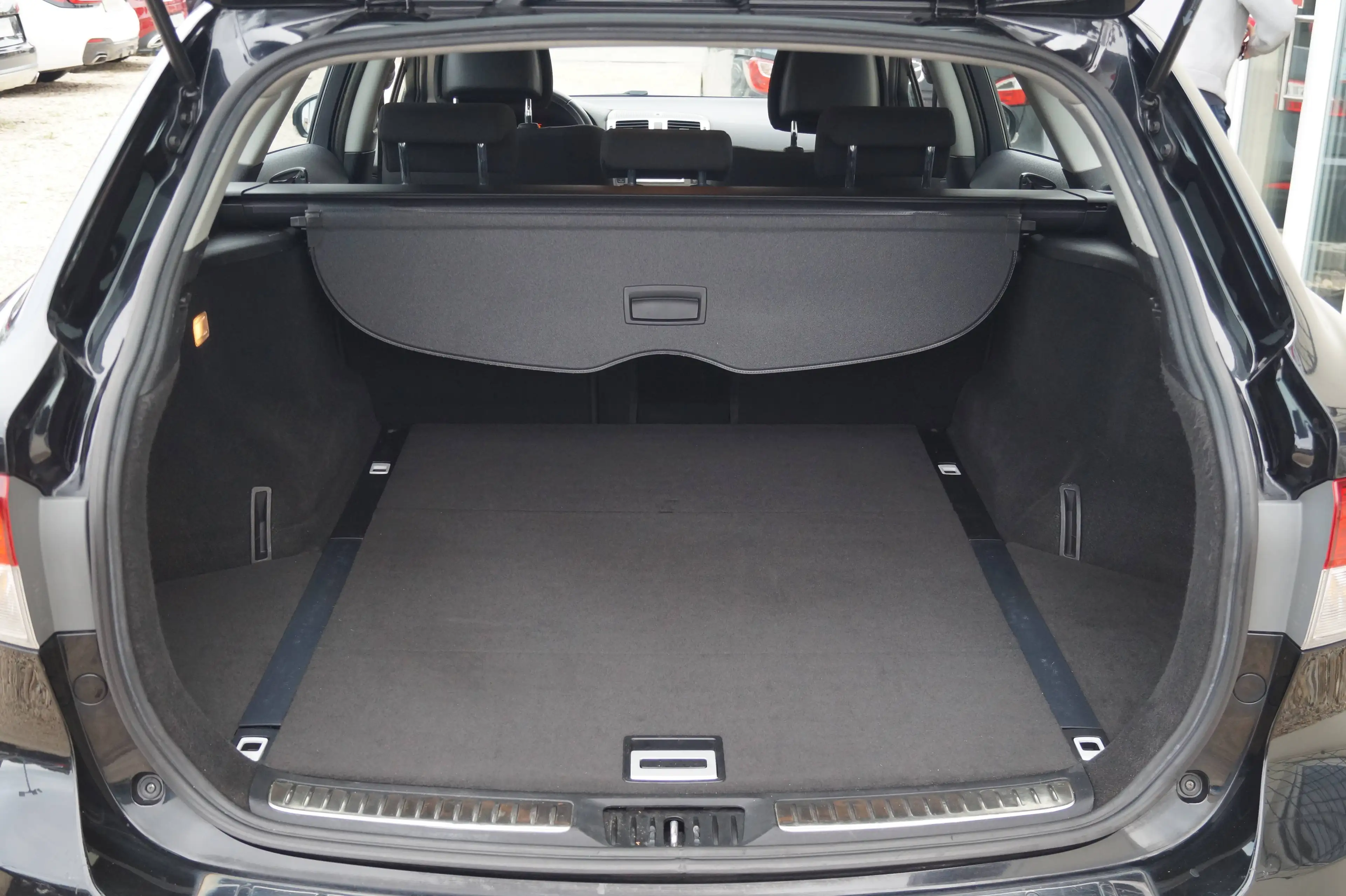 Toyota Avensis Life 2.Hand*Automatik*Kamera* — photo 5