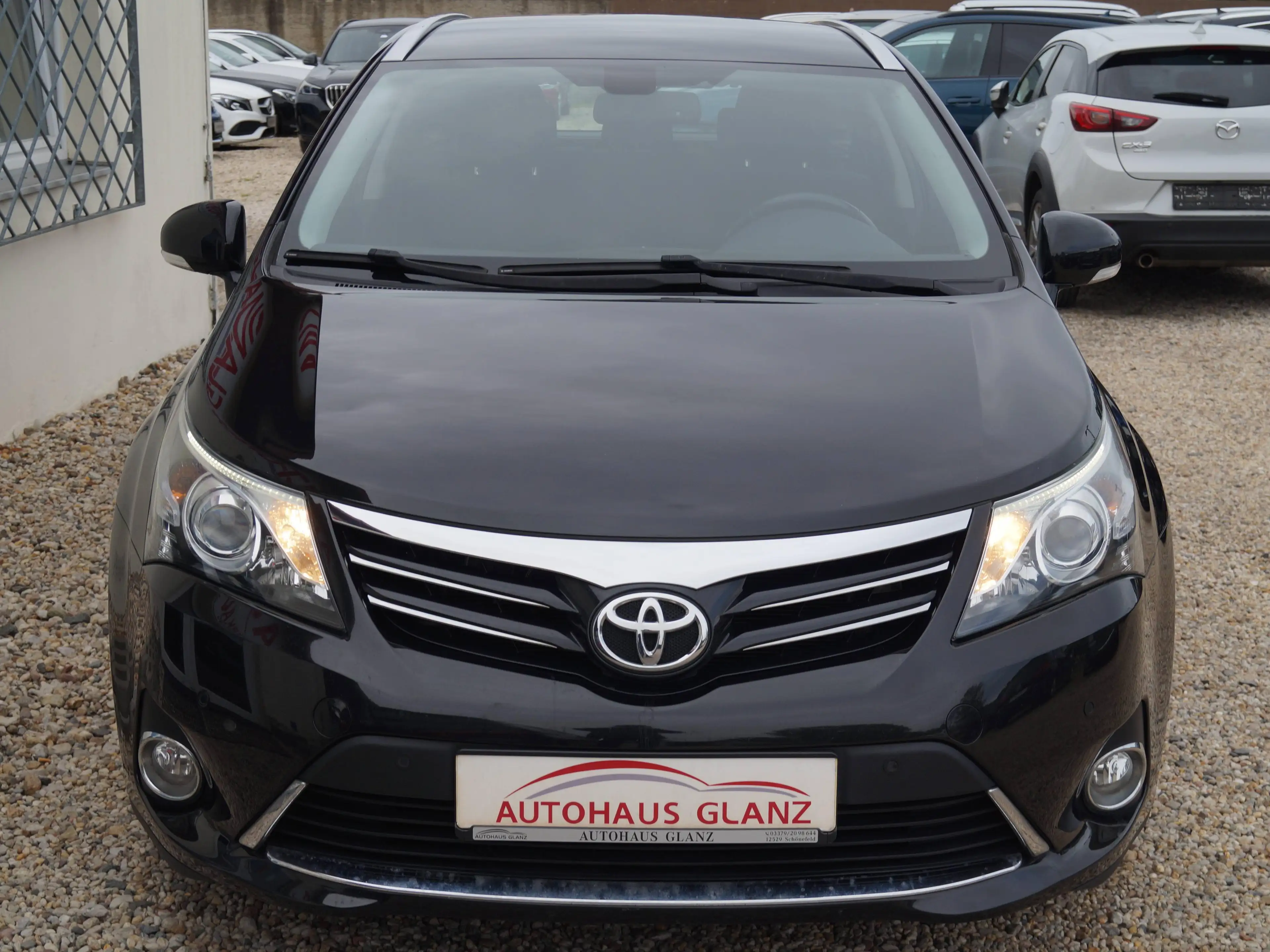 Toyota Avensis Life 2.Hand*Automatik*Kamera* — photo 9