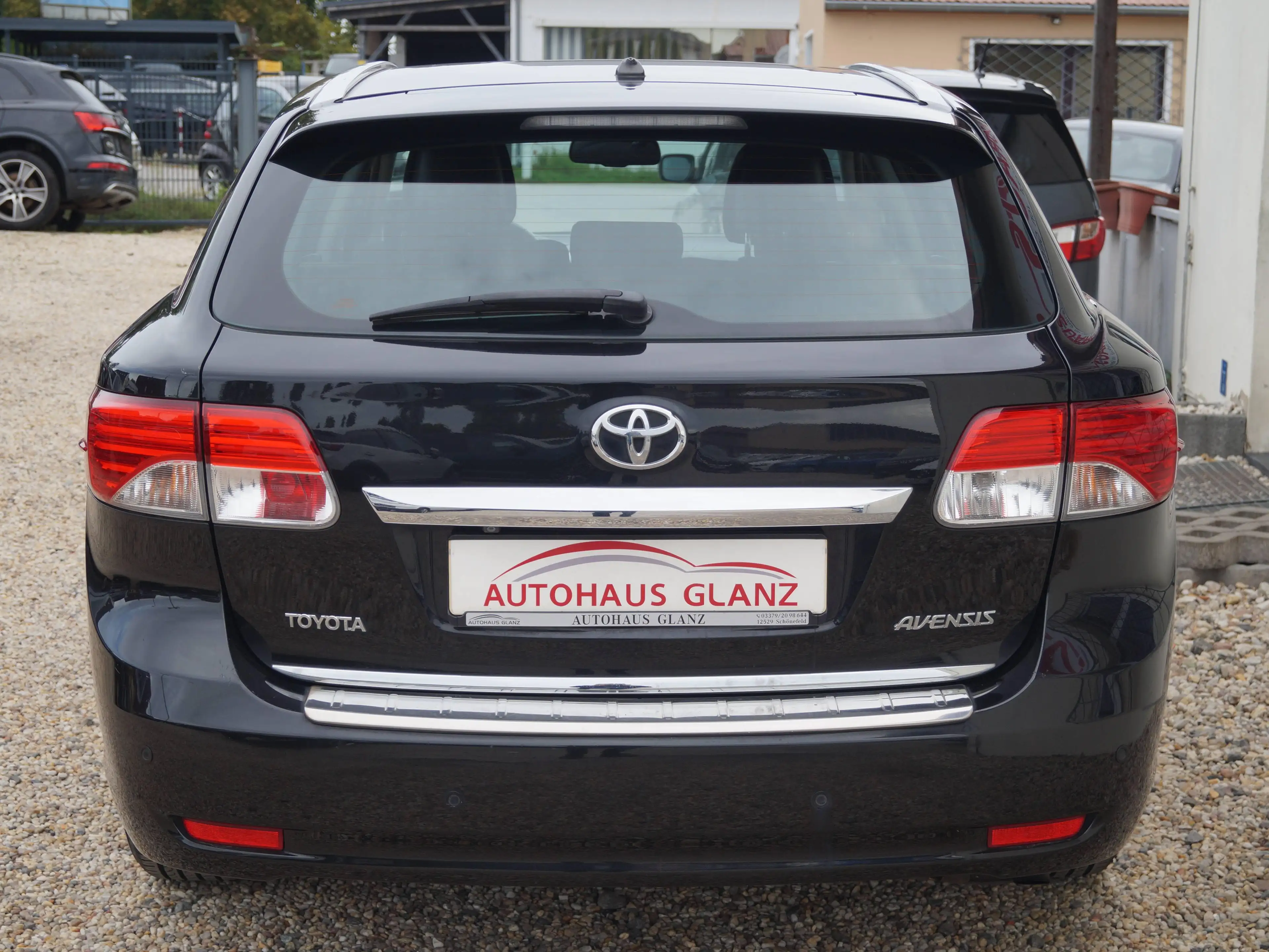 Toyota Avensis Life 2.Hand*Automatik*Kamera* — photo 4
