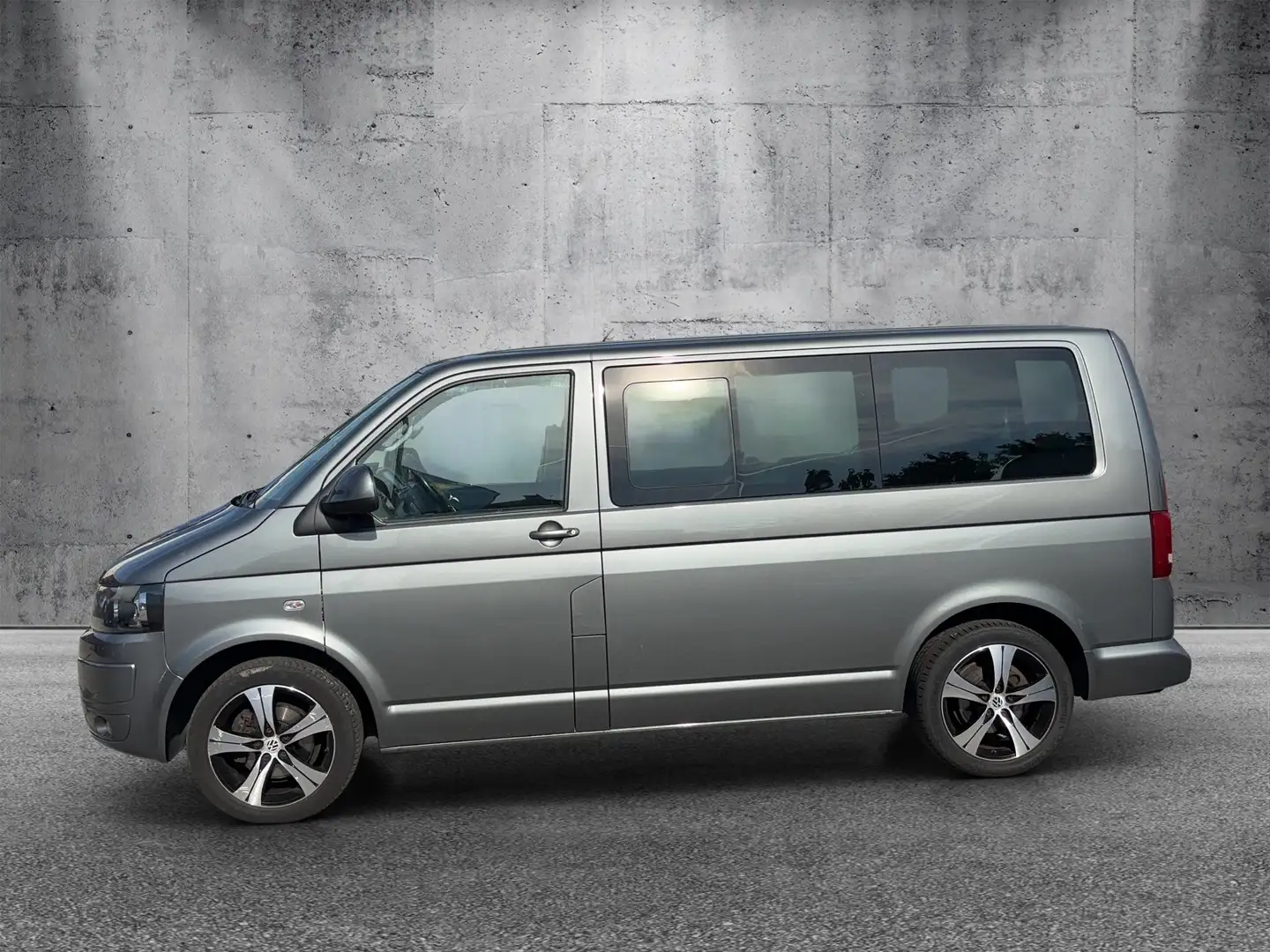Volkswagen T5 Multivan Grau - 2