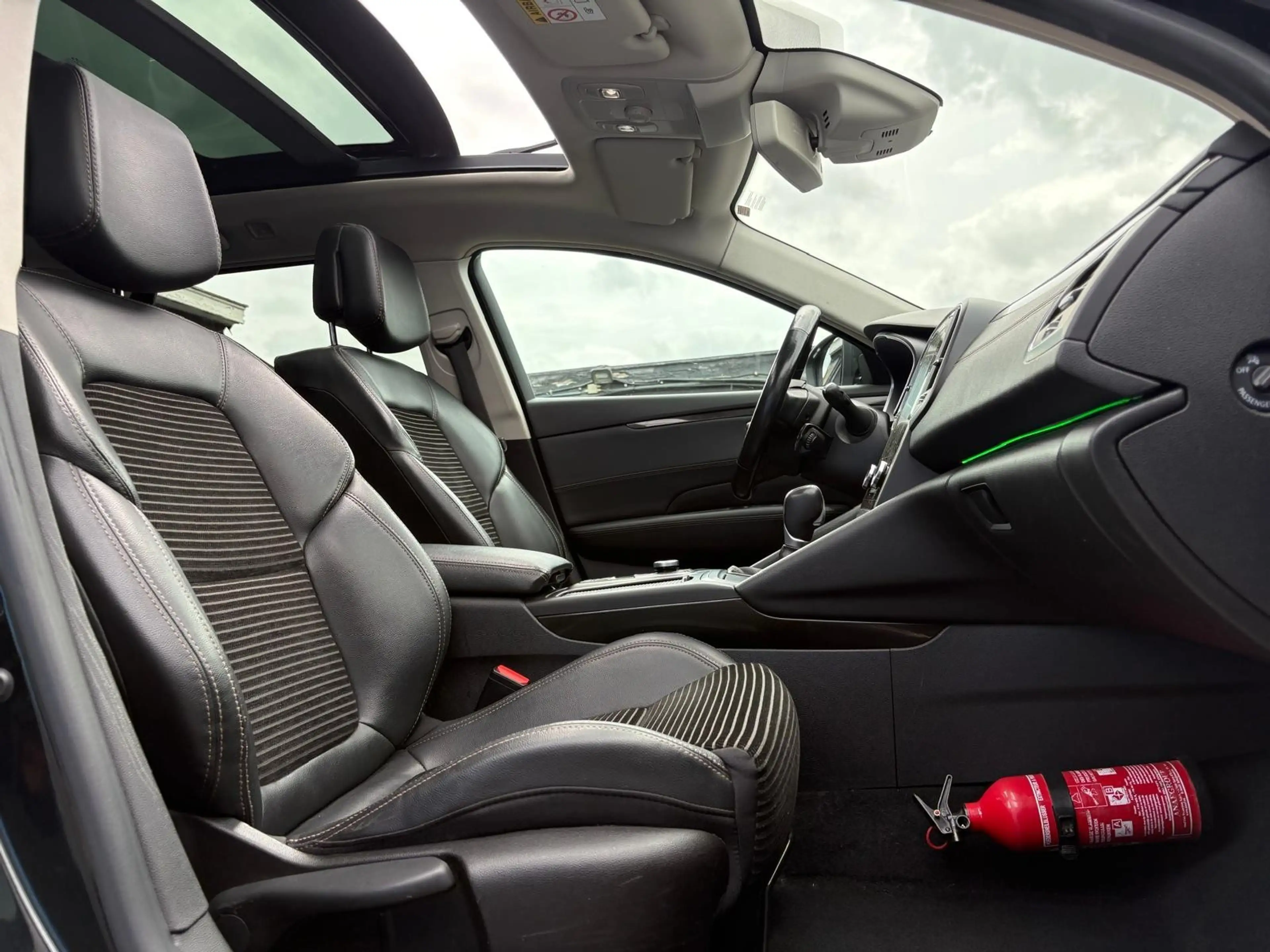 Renault Talisman SW 1.6 TCe Energy Intens EDC — photo 10