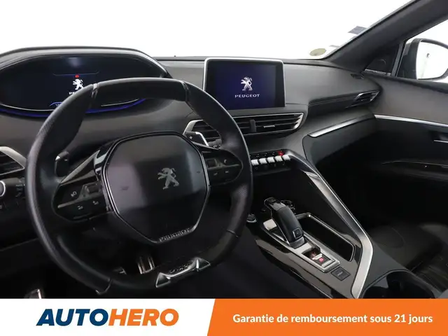 Peugeot 3008 view 11