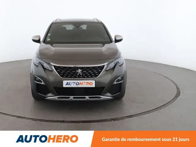 Peugeot 3008 view 9