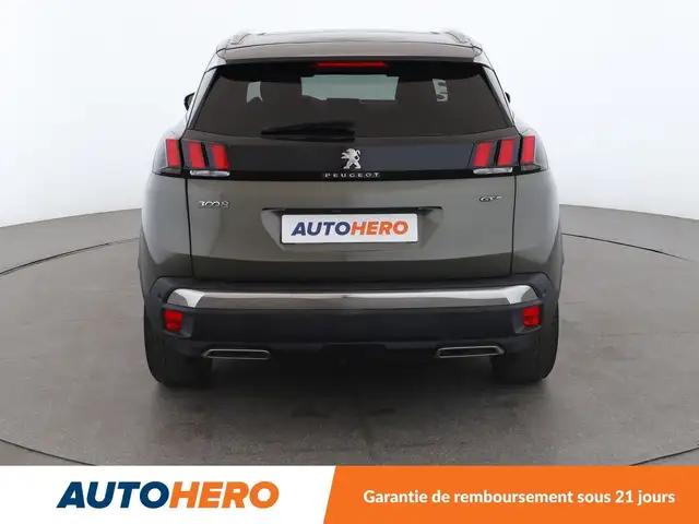 Peugeot 3008 view 5