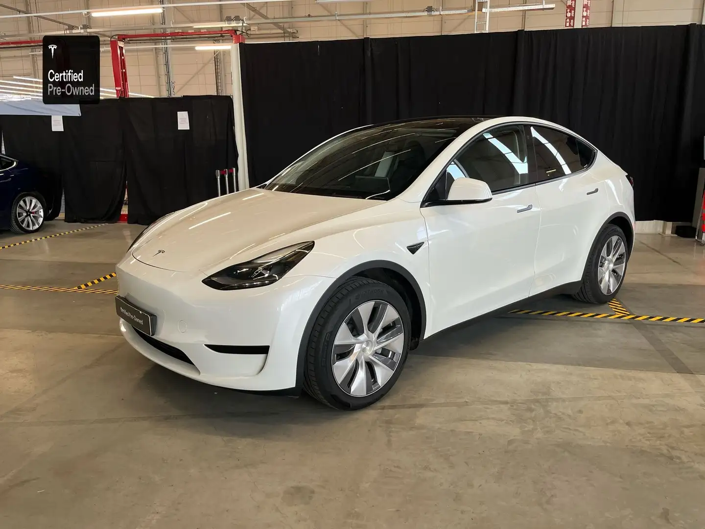 Tesla Model Y RWD/Certified Pre owned/Trekhaak Fehér - 1