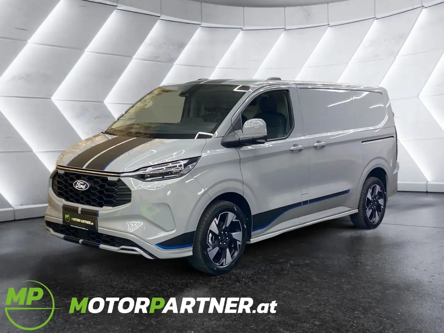 Ford Transit Custom L1 Kasten 2,5L PHEV **SPORT** Grijs - 1