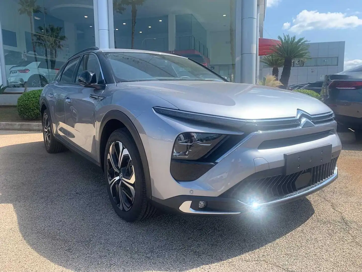Citroen C5 X HYBRID 225 CV e-EAT8-Shine Grigio - 1