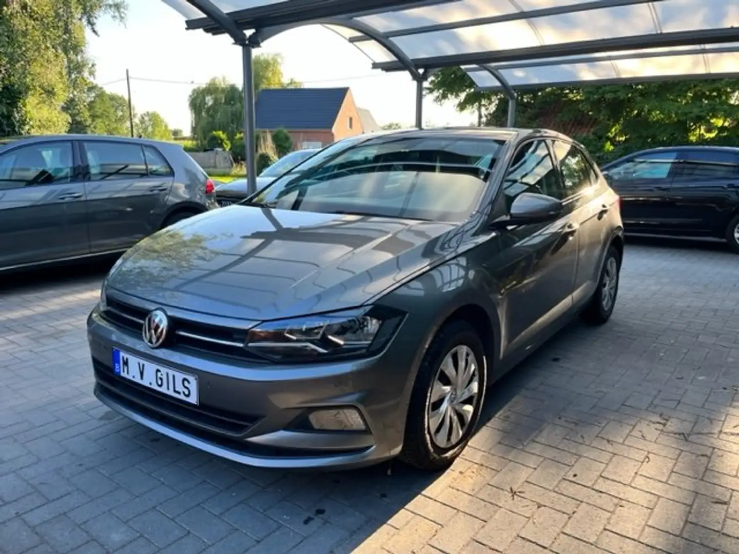Volkswagen Polo Polo 1.0 TSI OPF Comfortline //79681 km// Gris - 2