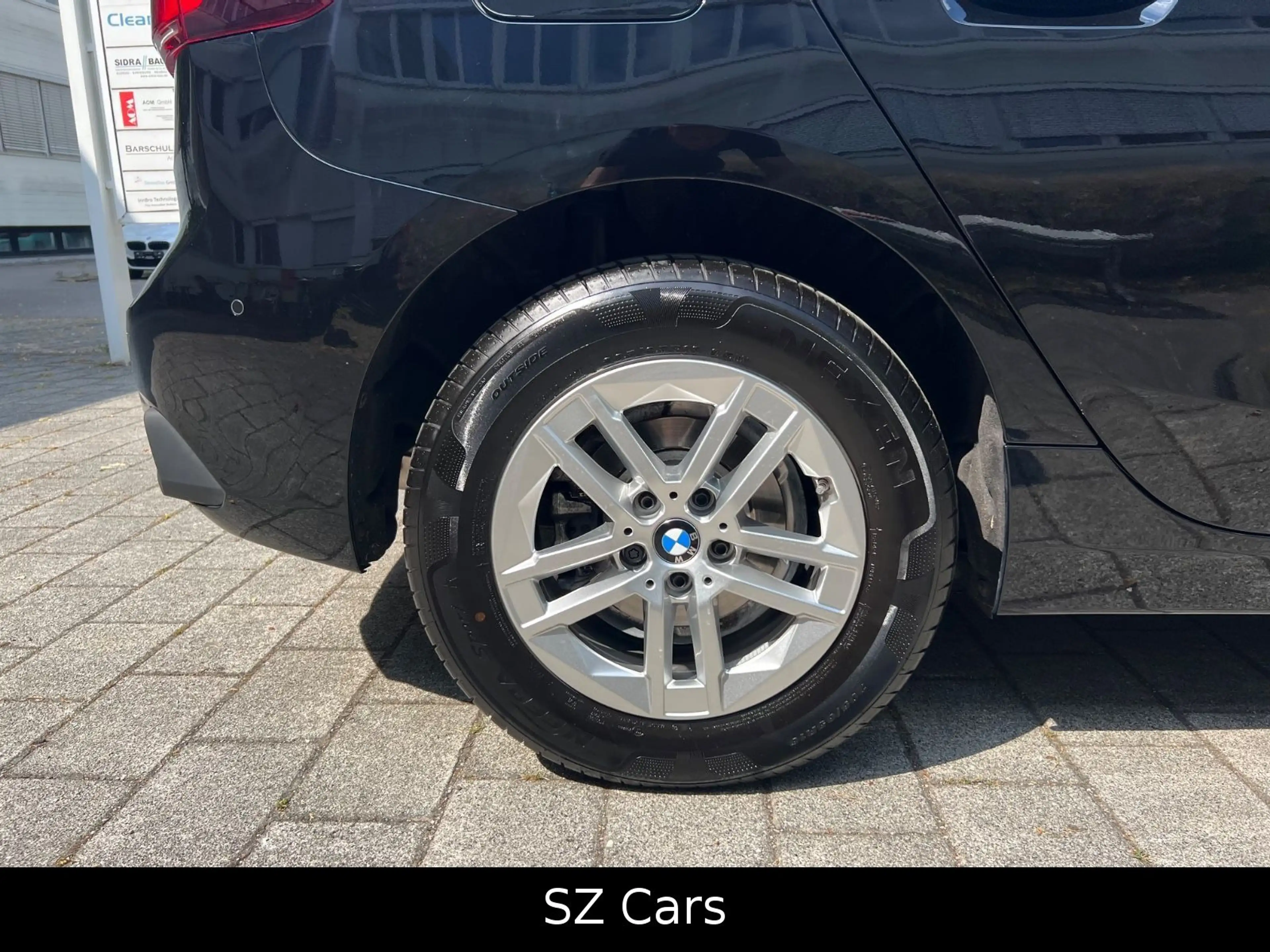 BMW 216 i Active Tourer* — photo 13