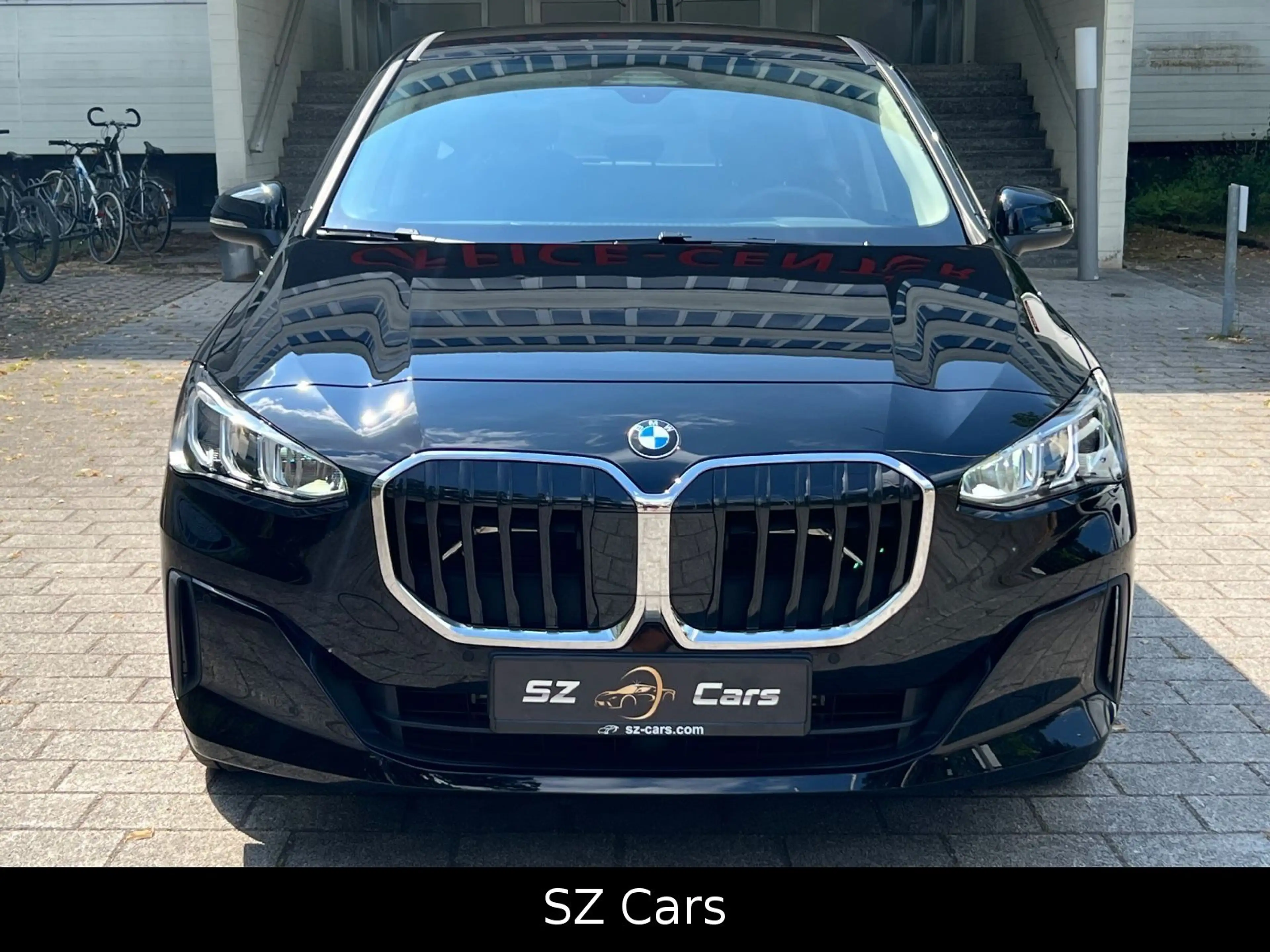 BMW 216 i Active Tourer* — photo 3