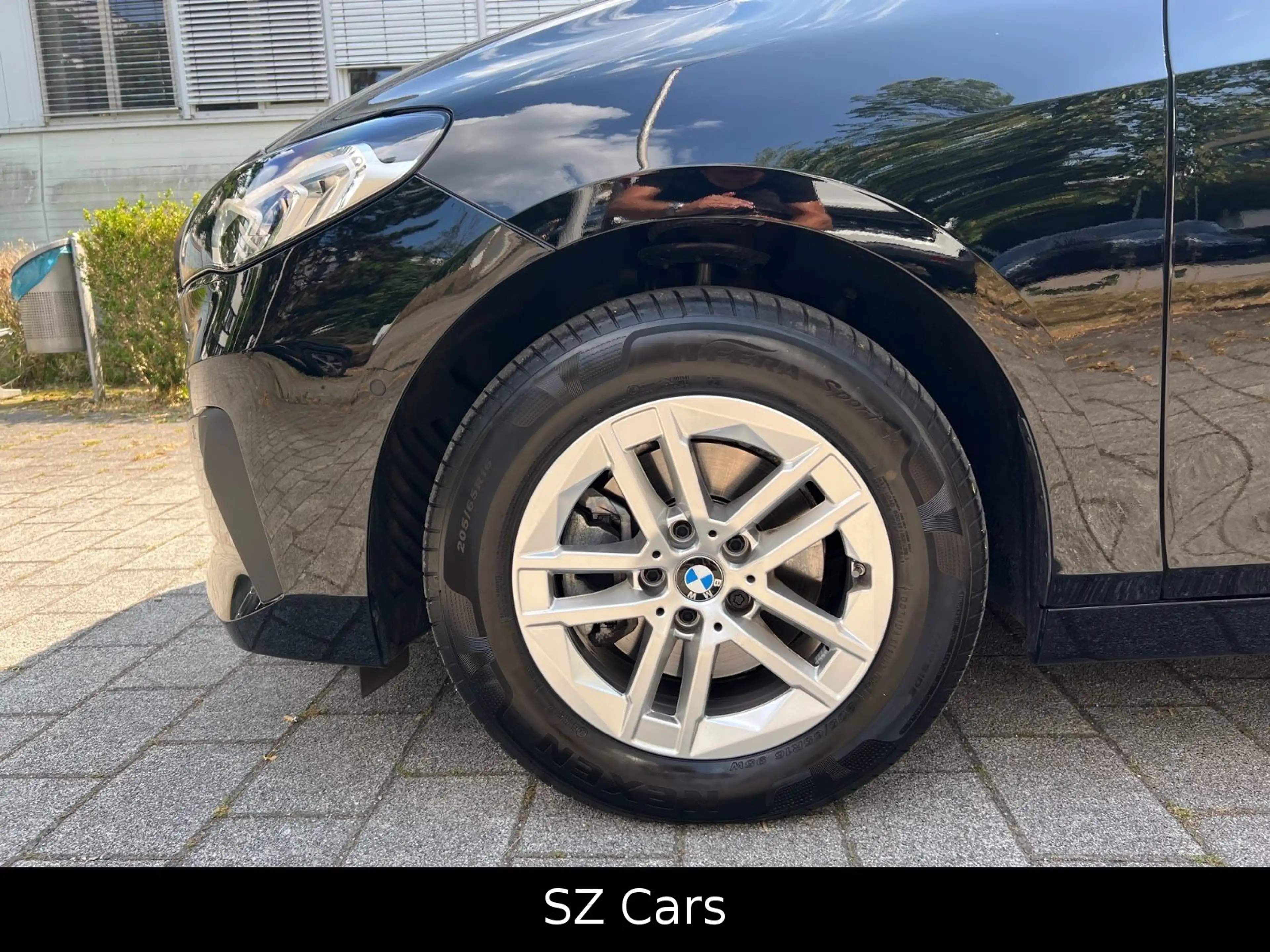 BMW 216 i Active Tourer* — photo 11