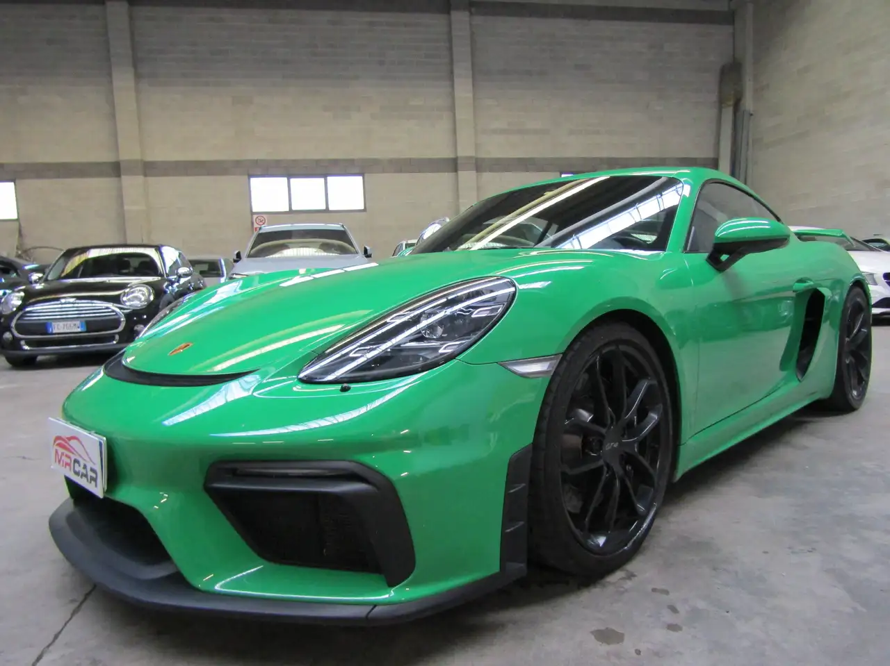 Porsche 718 Cayman