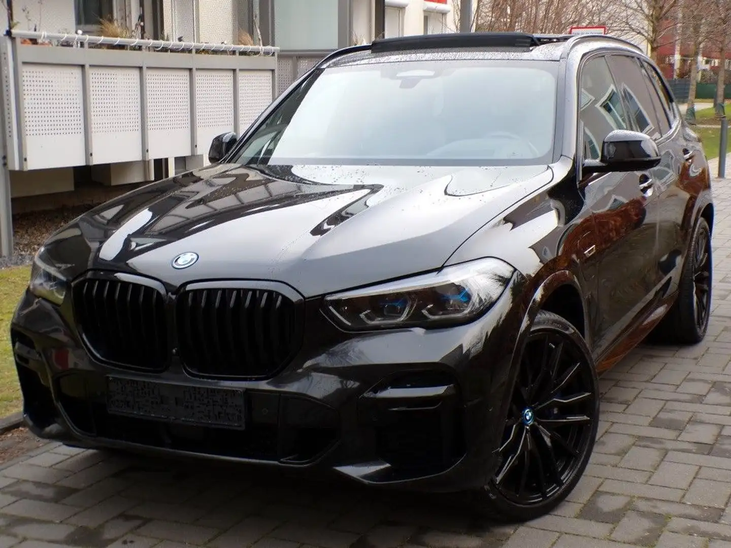 BMW X5 xDrive 45e"M Sport"Pano/Laser/Luft/360°/HUD Schwarz - 1